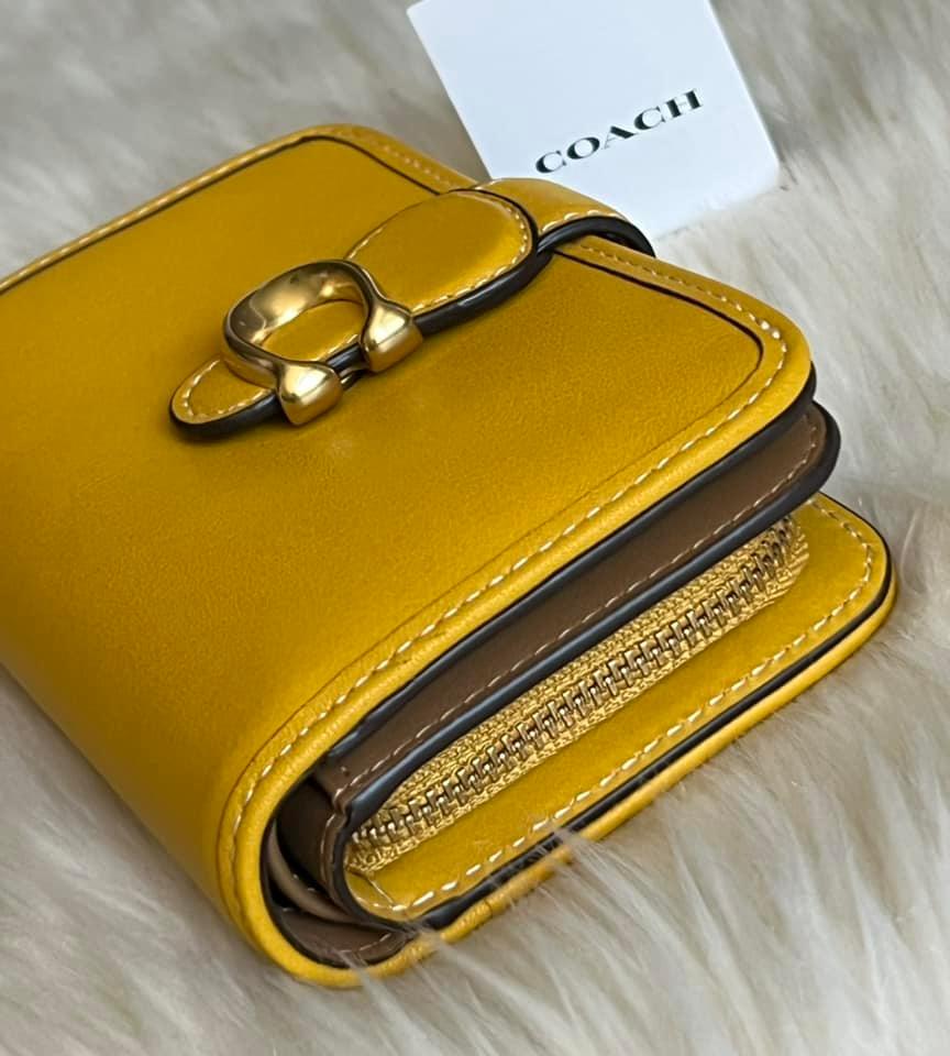 Coach Tabby Medium Wallet