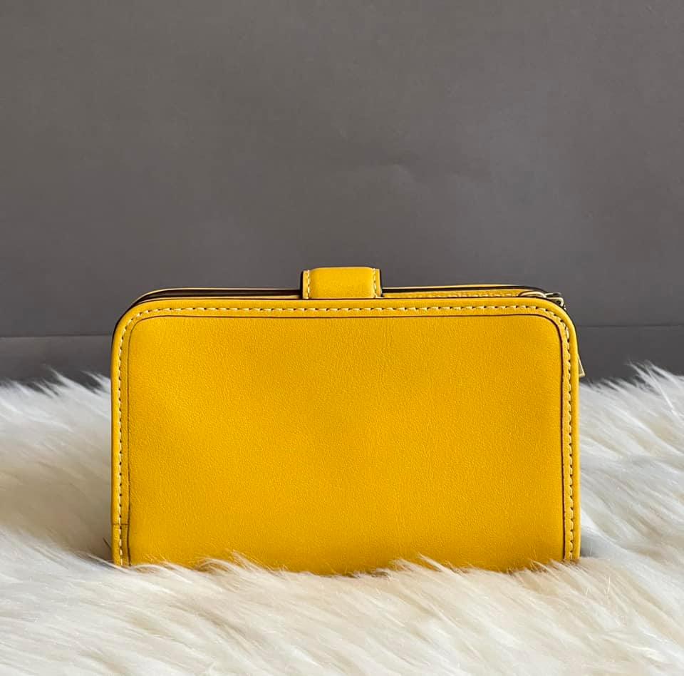 Coach Tabby Medium Wallet