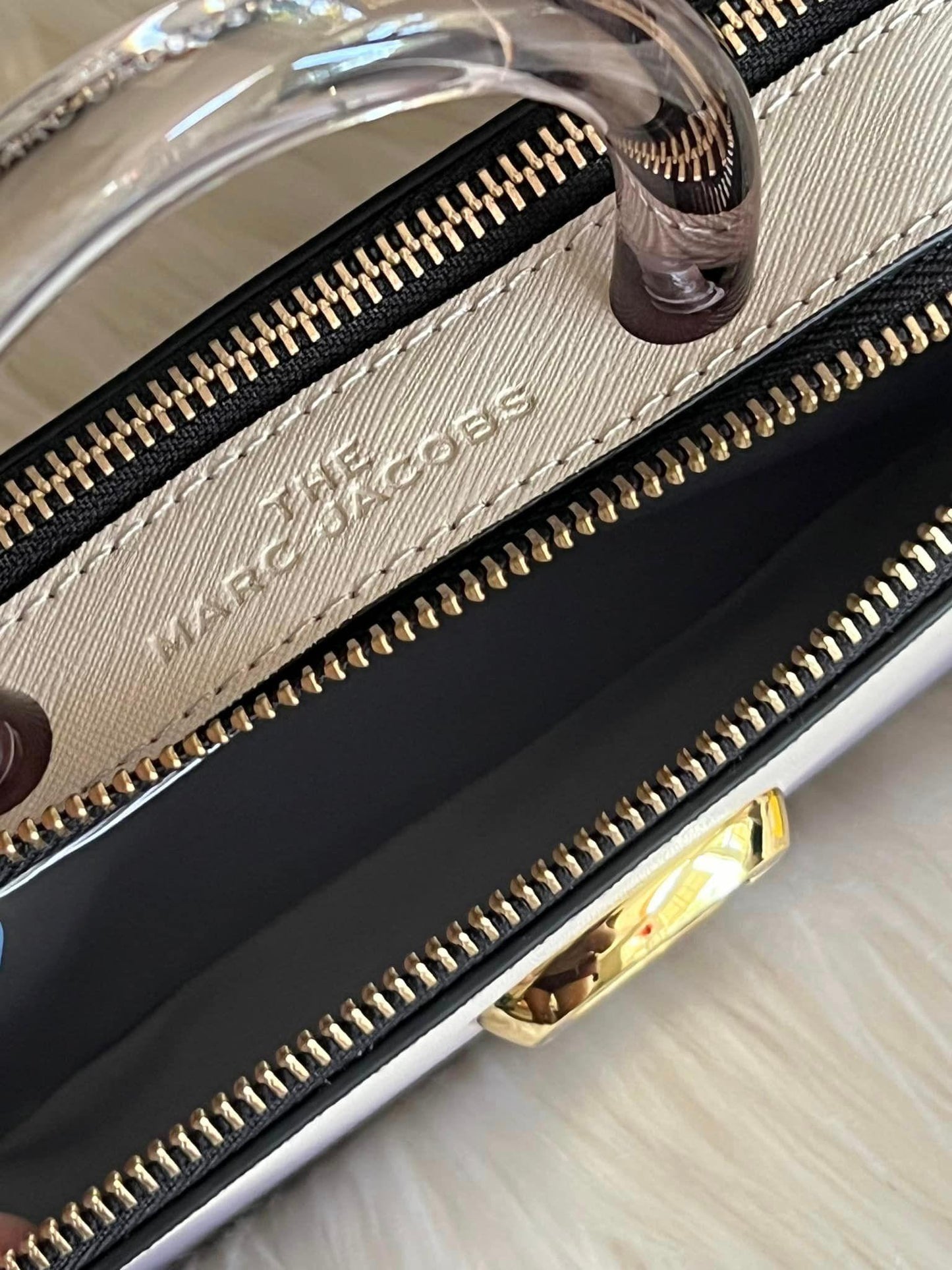 Marc Jacobs The Snapshot