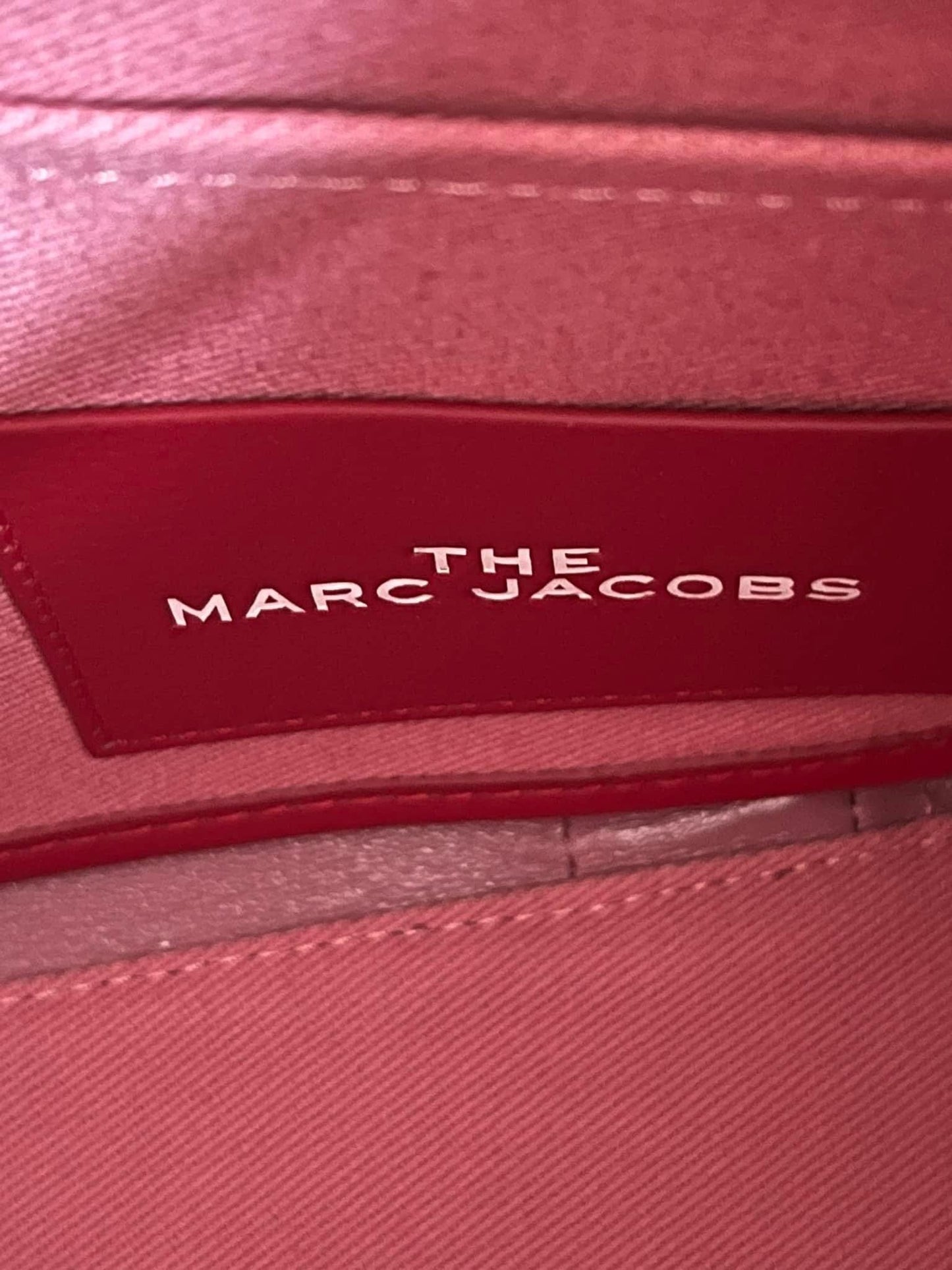 Marc Jacobs The Leather Medium Tote Bag