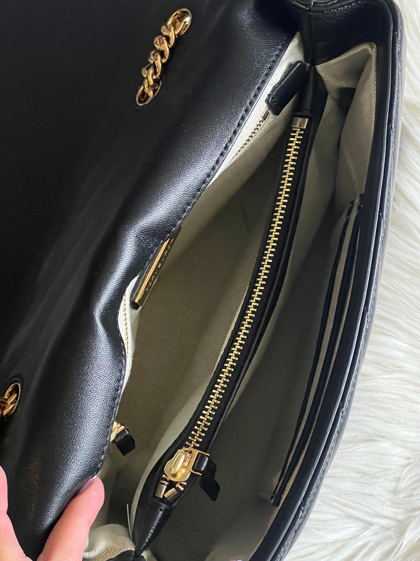 Tory Burch Kira Chevron Convertible Shoulder Bag
