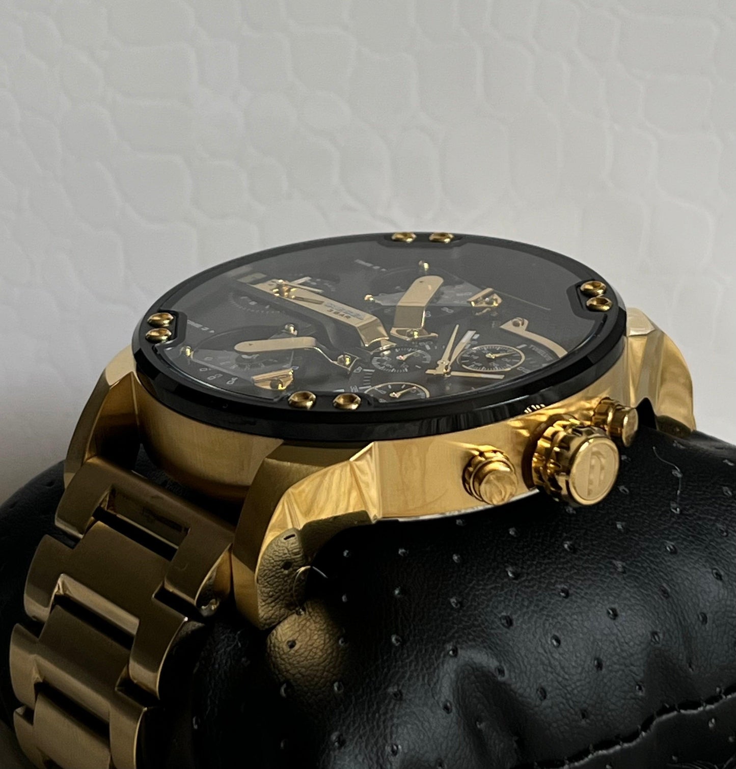 Diesel Men’s Mr. Daddy 2.0 Gold-Tone Chronograph Watch