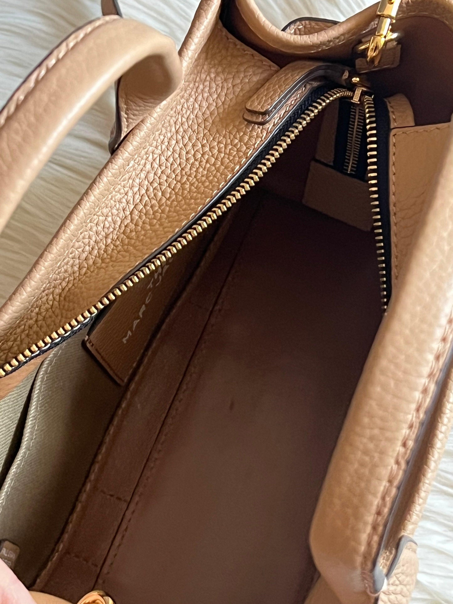 Marc Jacobs The Leather Small Tote Bag