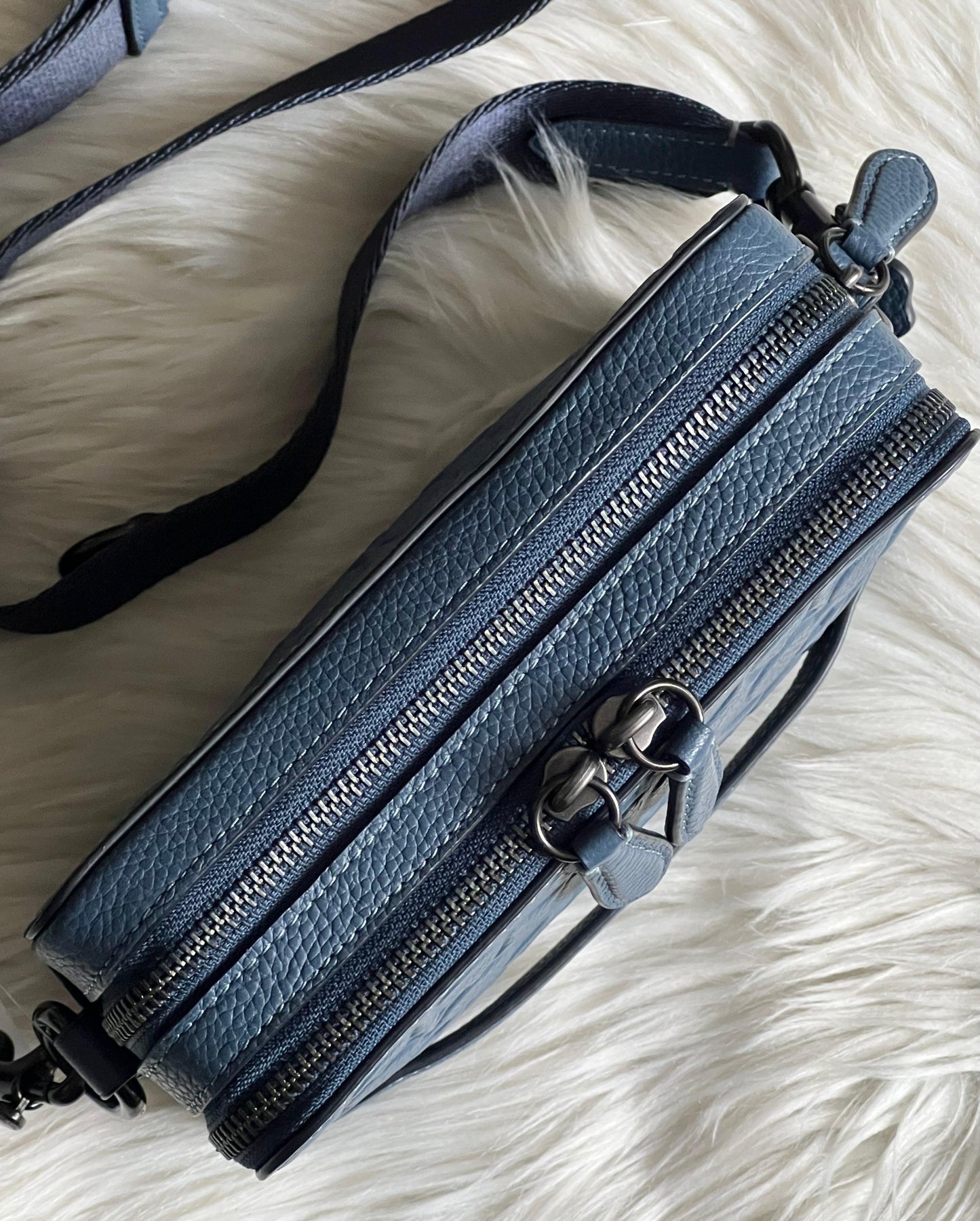 Coach Charter Crossbody in Signature Leather