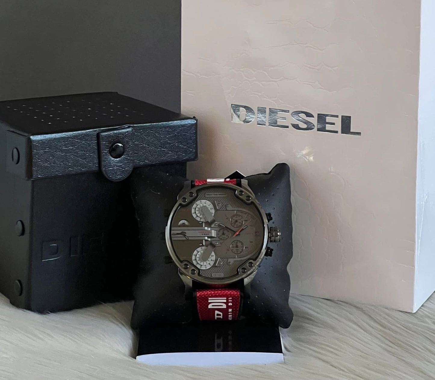 Diesel Men’s Mr. Daddy 2.0 Chronograph Red Nylon Watch