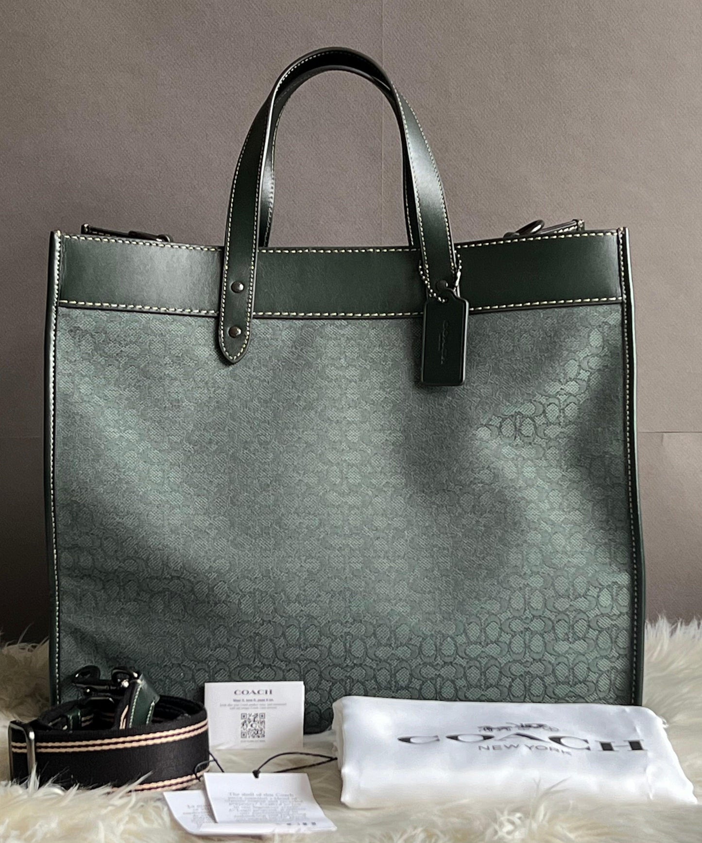 Coach Field Tote 40 in Micro Signature Jacquard