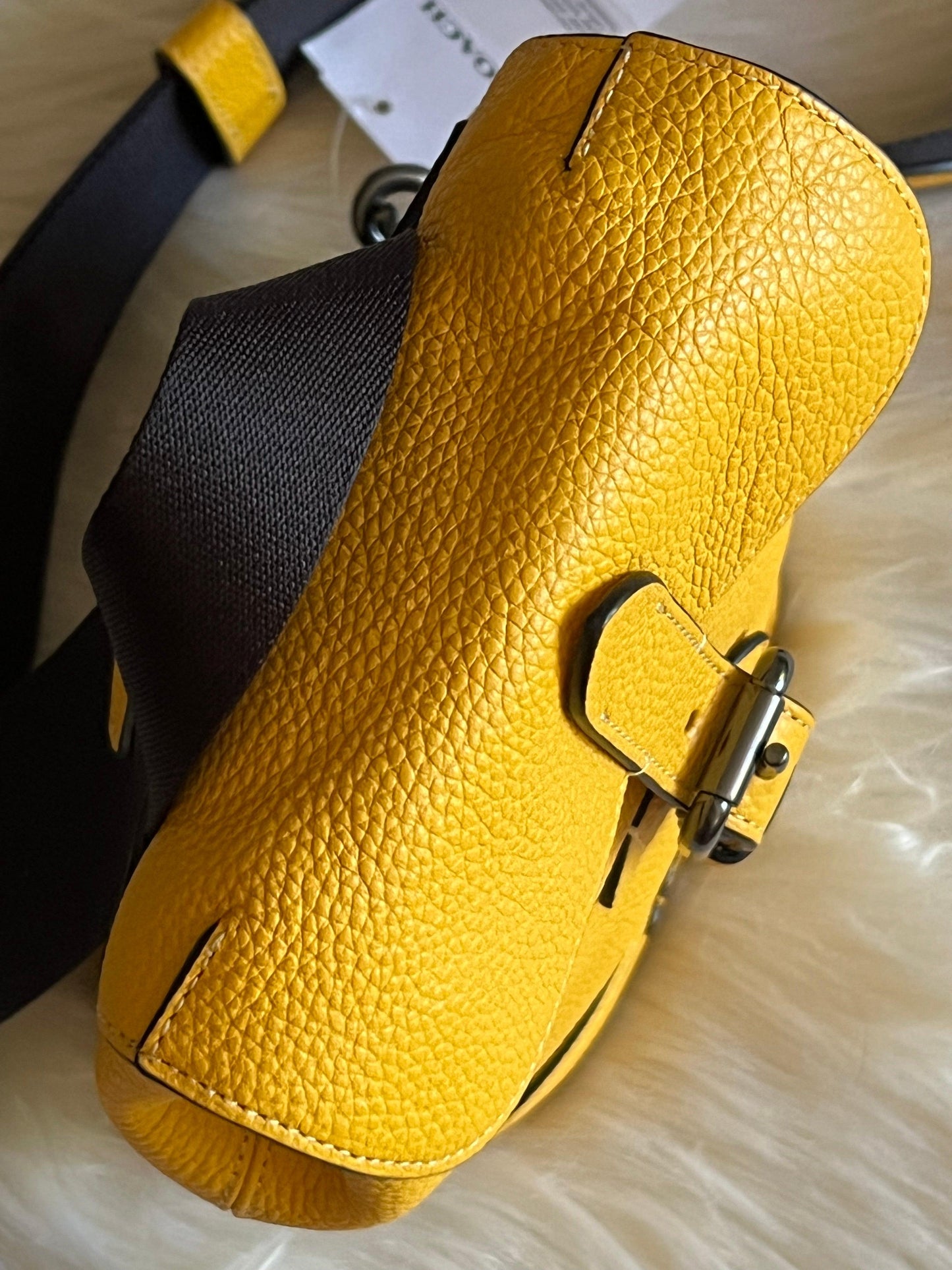 Coach Hudson Small Pack