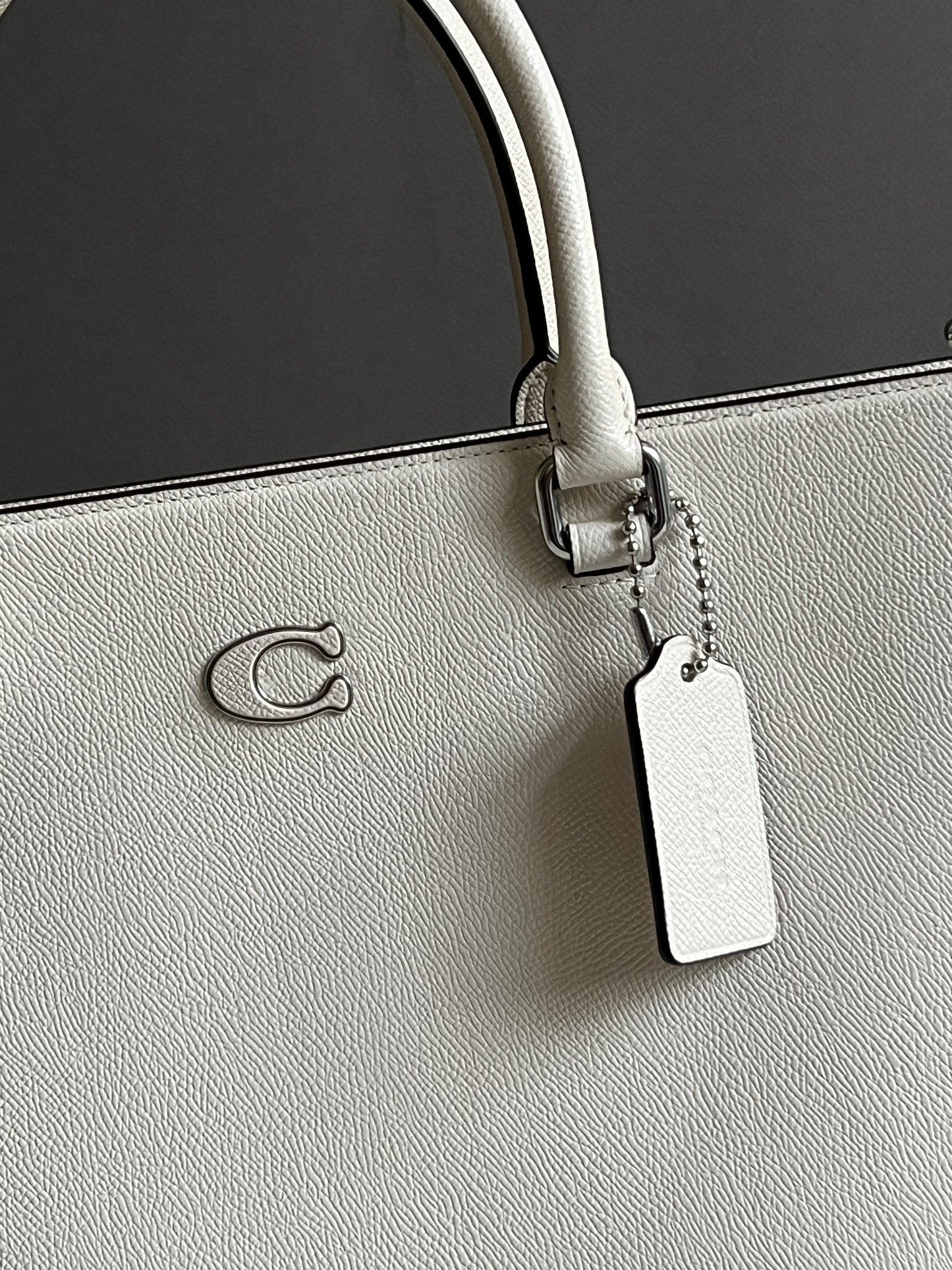 Coach Field Tote 40 with Signature Canvas Detail