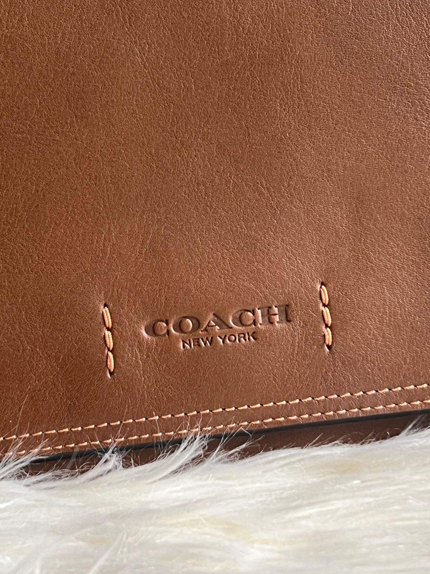 Coach Gotham Messenger 27