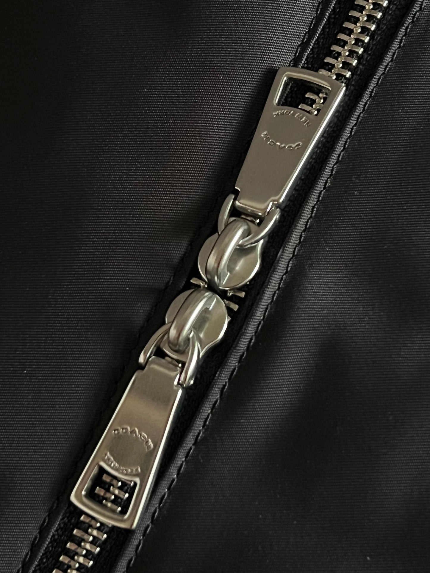 Coach Court Weekender