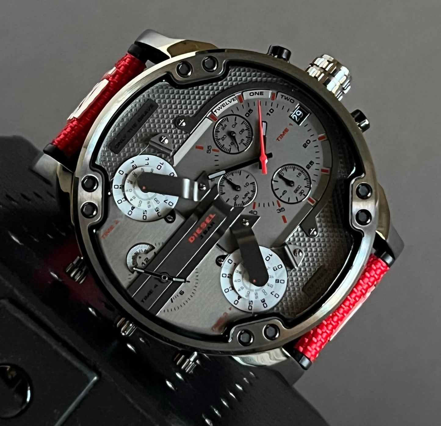 Diesel Men’s Mr. Daddy 2.0 Chronograph Red Nylon Watch