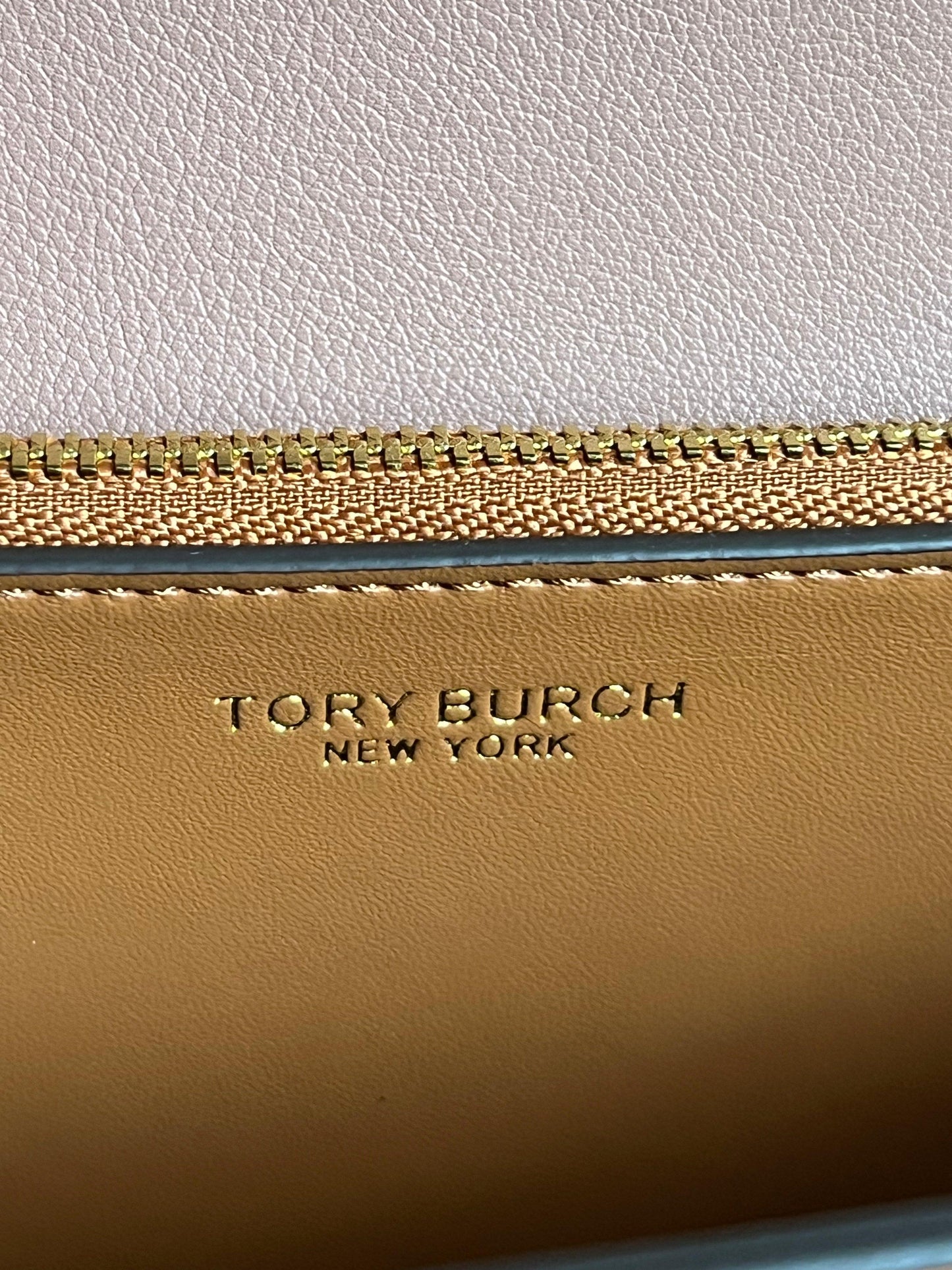 Tory Burch Eleanor Textured Small Convertible Shoulder Bag