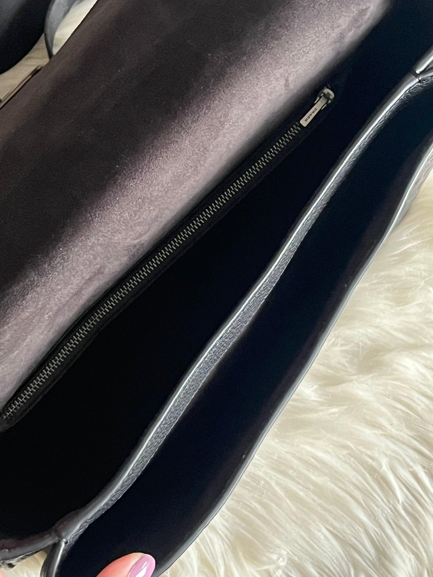 Coach Soft Tabby Messenger in Signature Leather