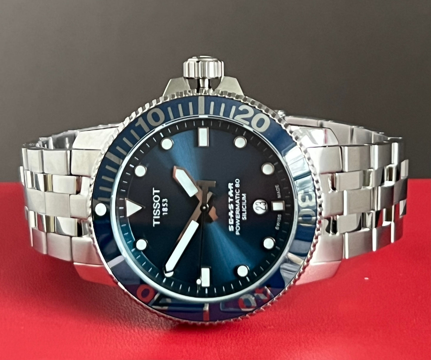 Tissot Seastar 1000 Powermatic 80 Silicium Watch