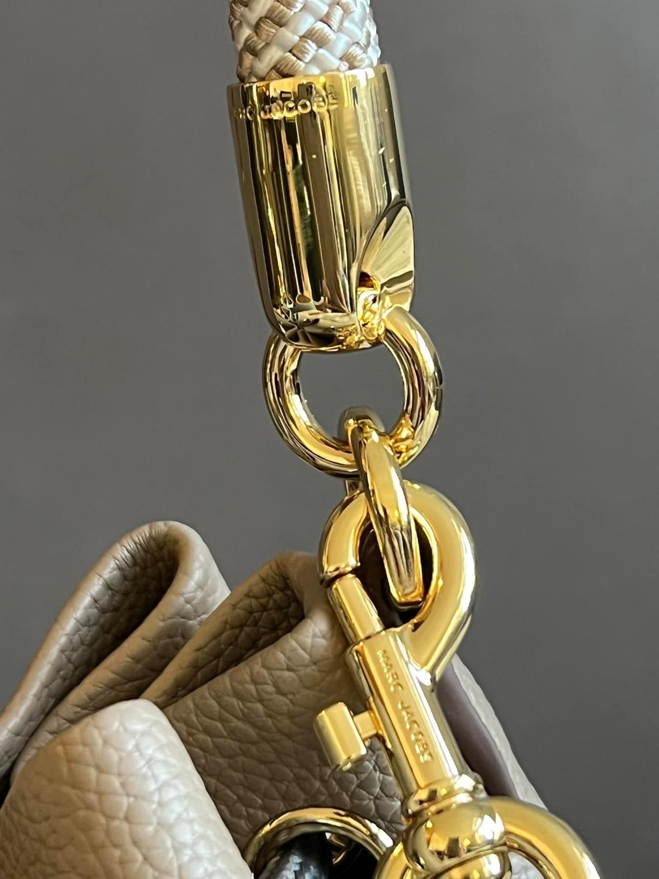 Marc Jacobs The Leather Bucket Bag