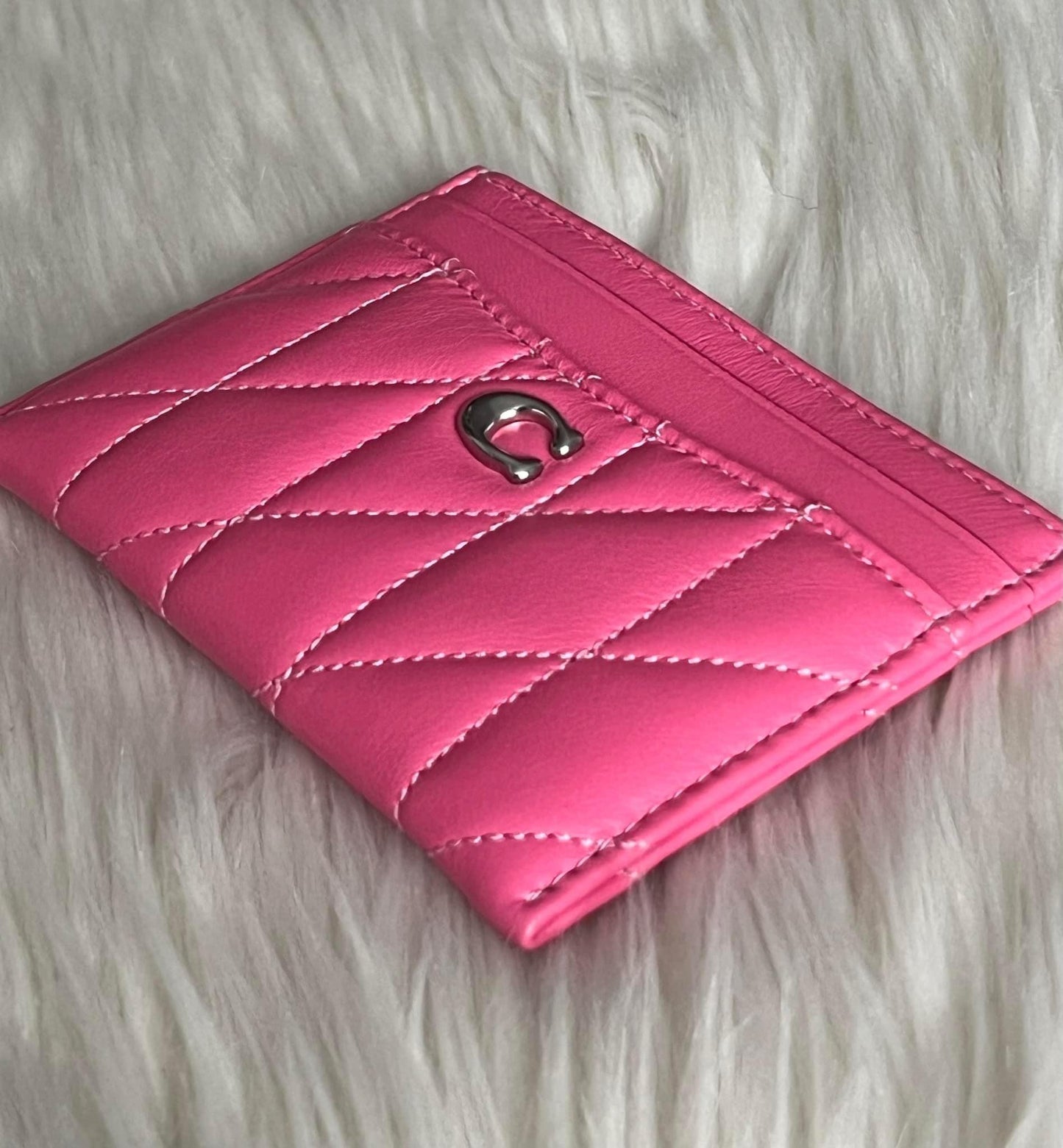 Coach Essential Card Case With Pillow Quilting