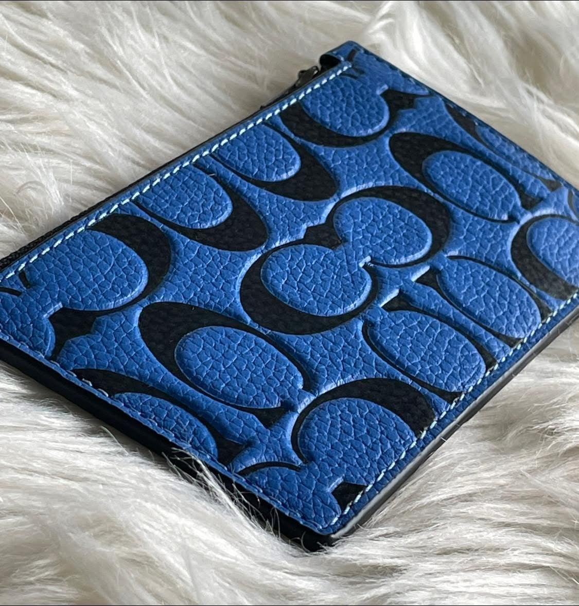 Coach Zip Card Case in Signature Leather