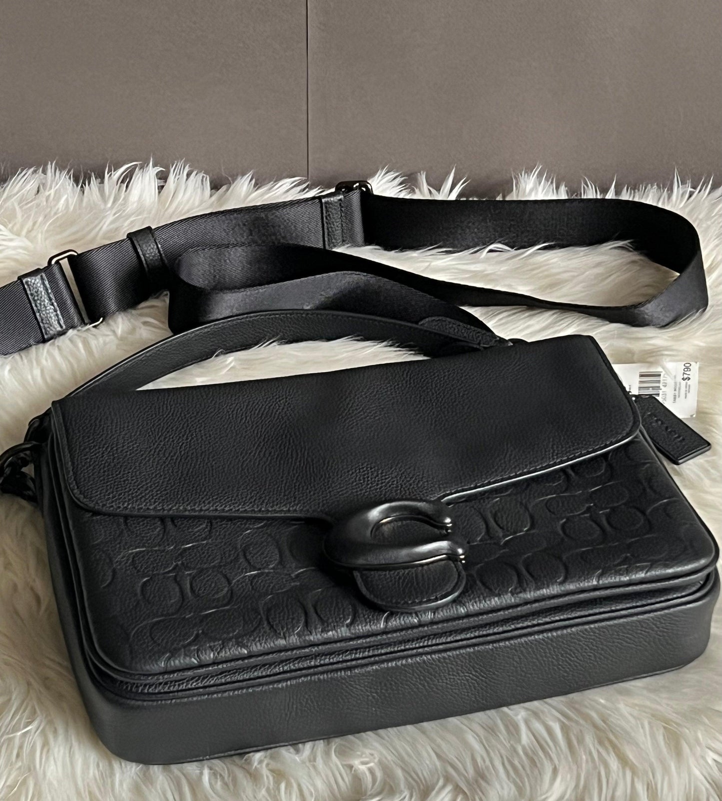 Coach Soft Tabby Messenger in Signature Leather