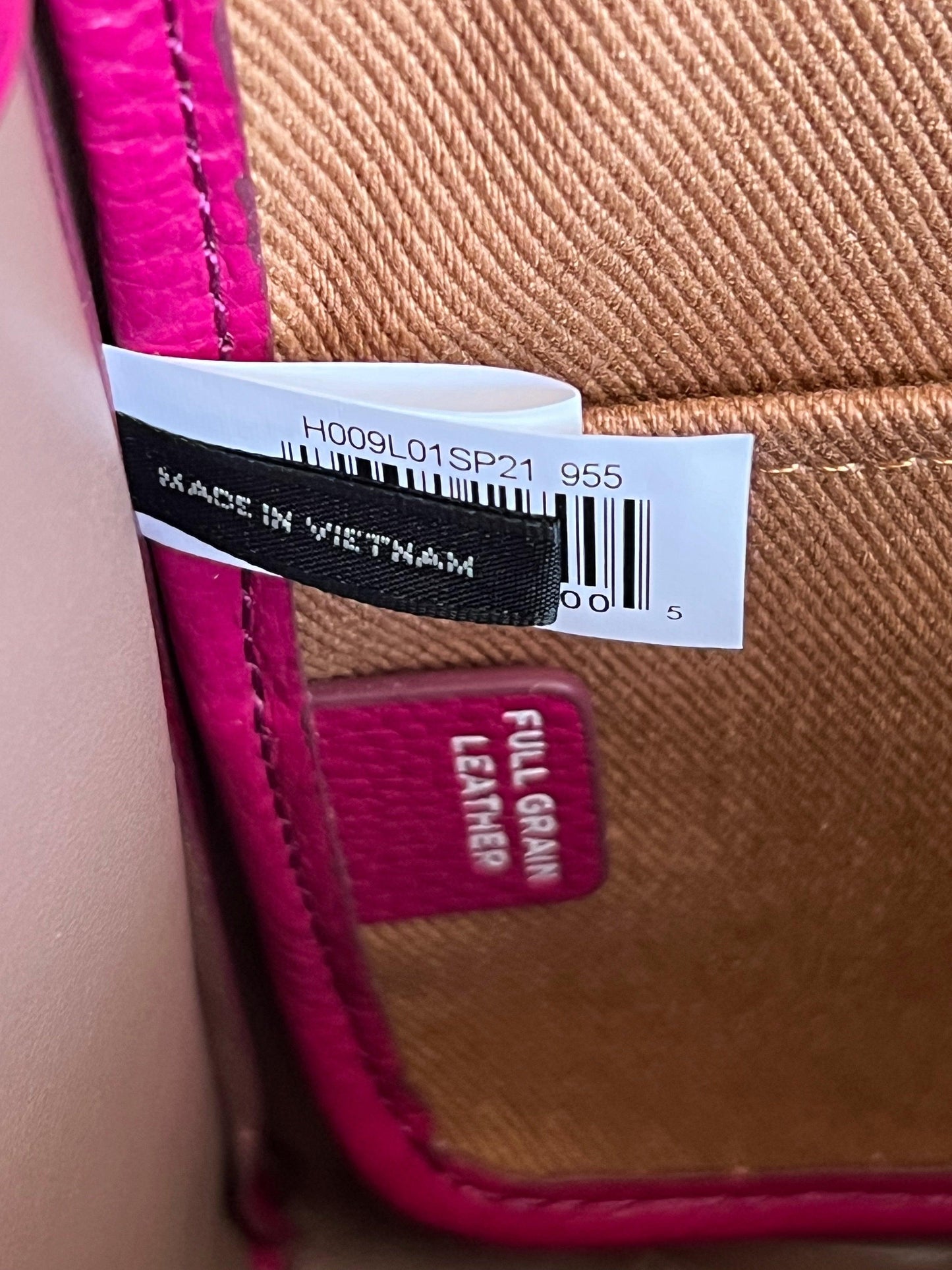 Marc Jacobs The Leather Small Tote Bag