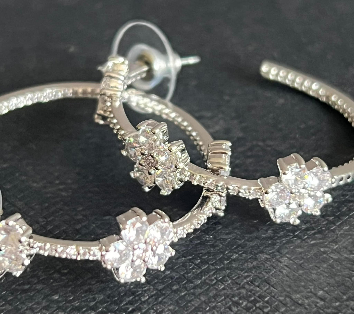 Kate Spade Gleaming Gardenia Flower Hoops Earrings