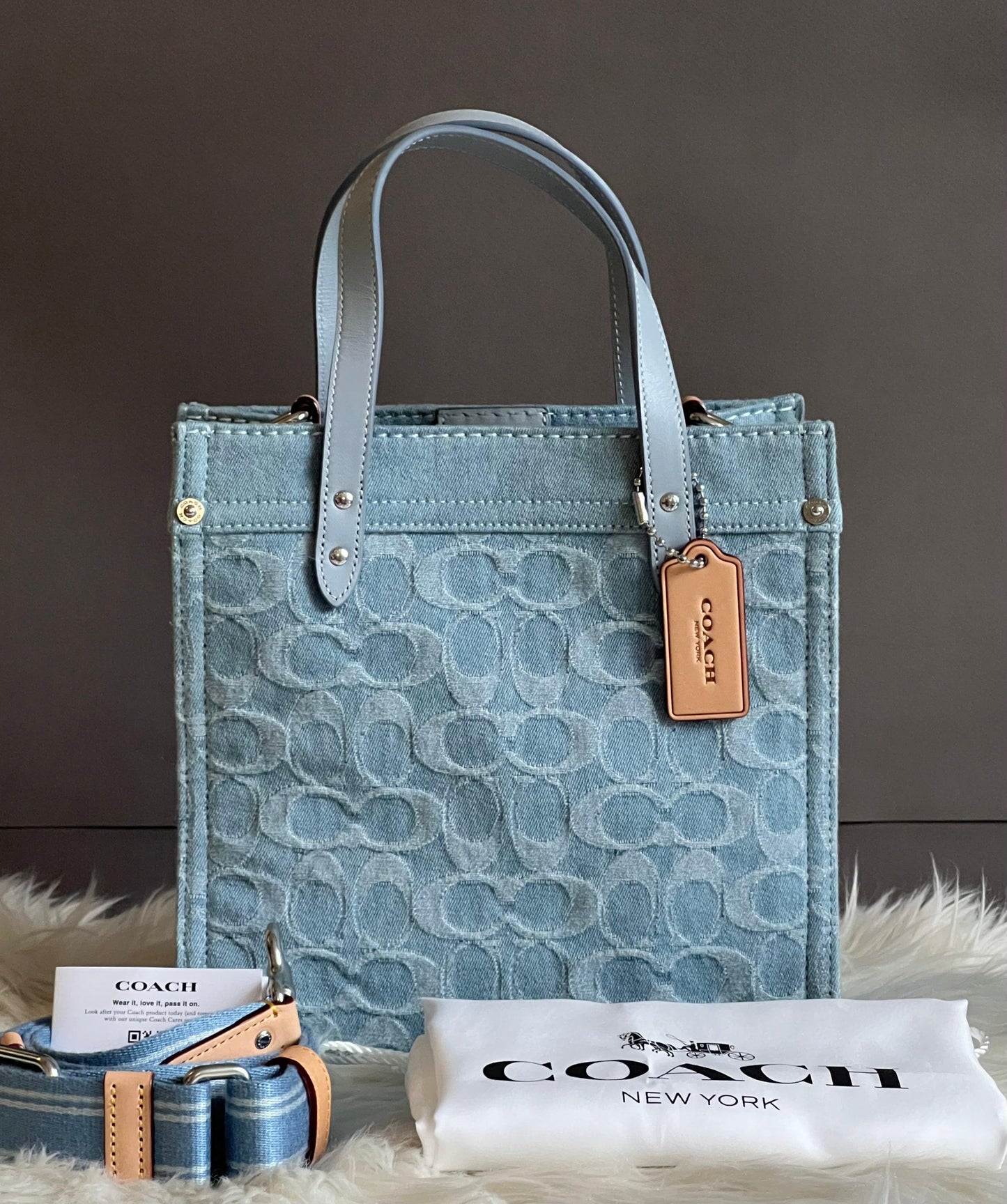 Coach Field Tote 22 in Signature Denim