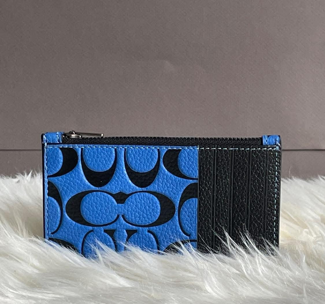Coach Zip Card Case in Signature Leather