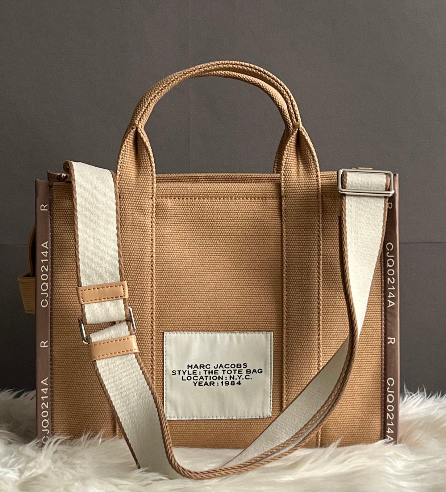 Marc Jacobs The Jacquard Medium Tote Bag