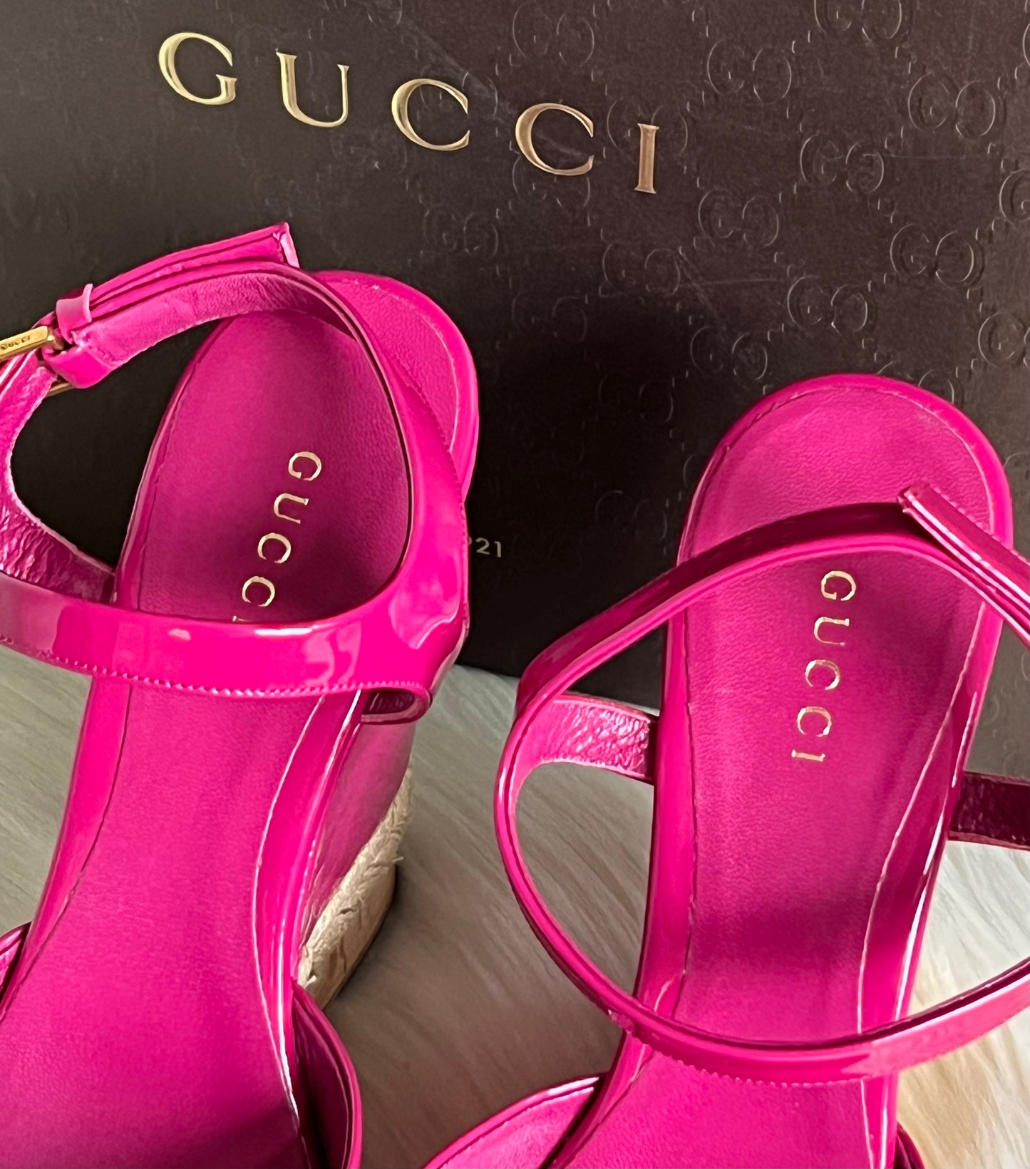 Gucci Vernice Crystal Platform Wedge Sandals