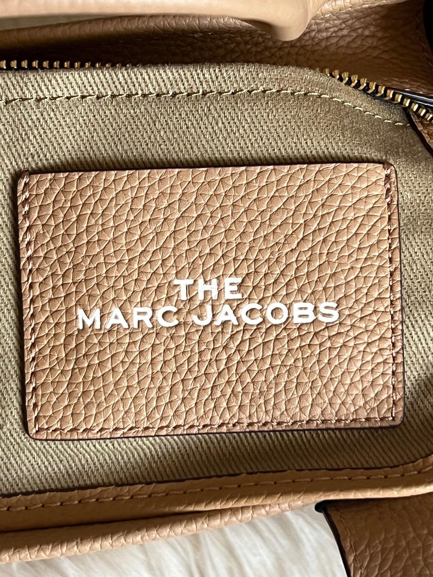Marc Jacobs The Leather Small Tote Bag