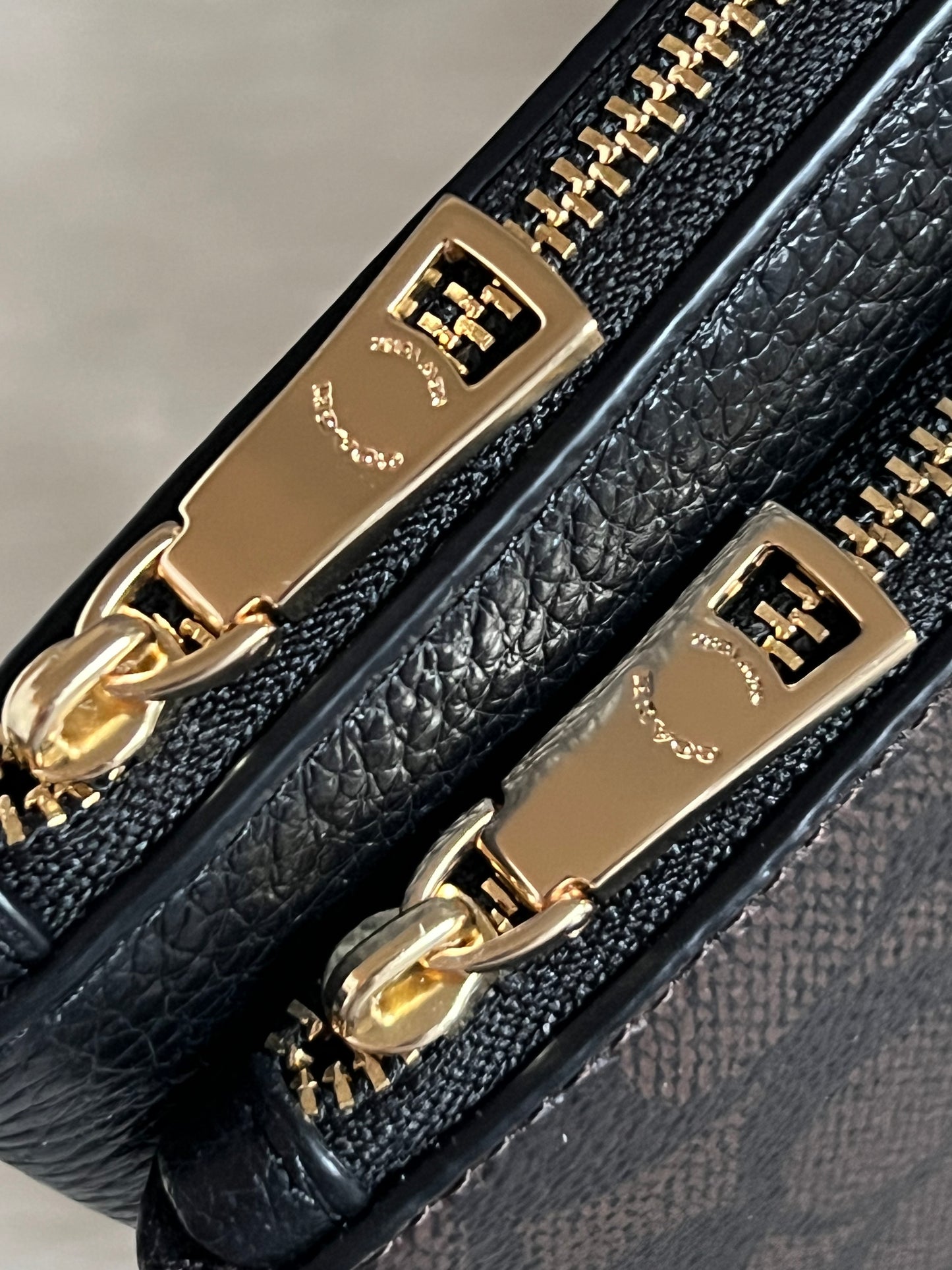 Coach Double Zip Wallet In Signature Canvas