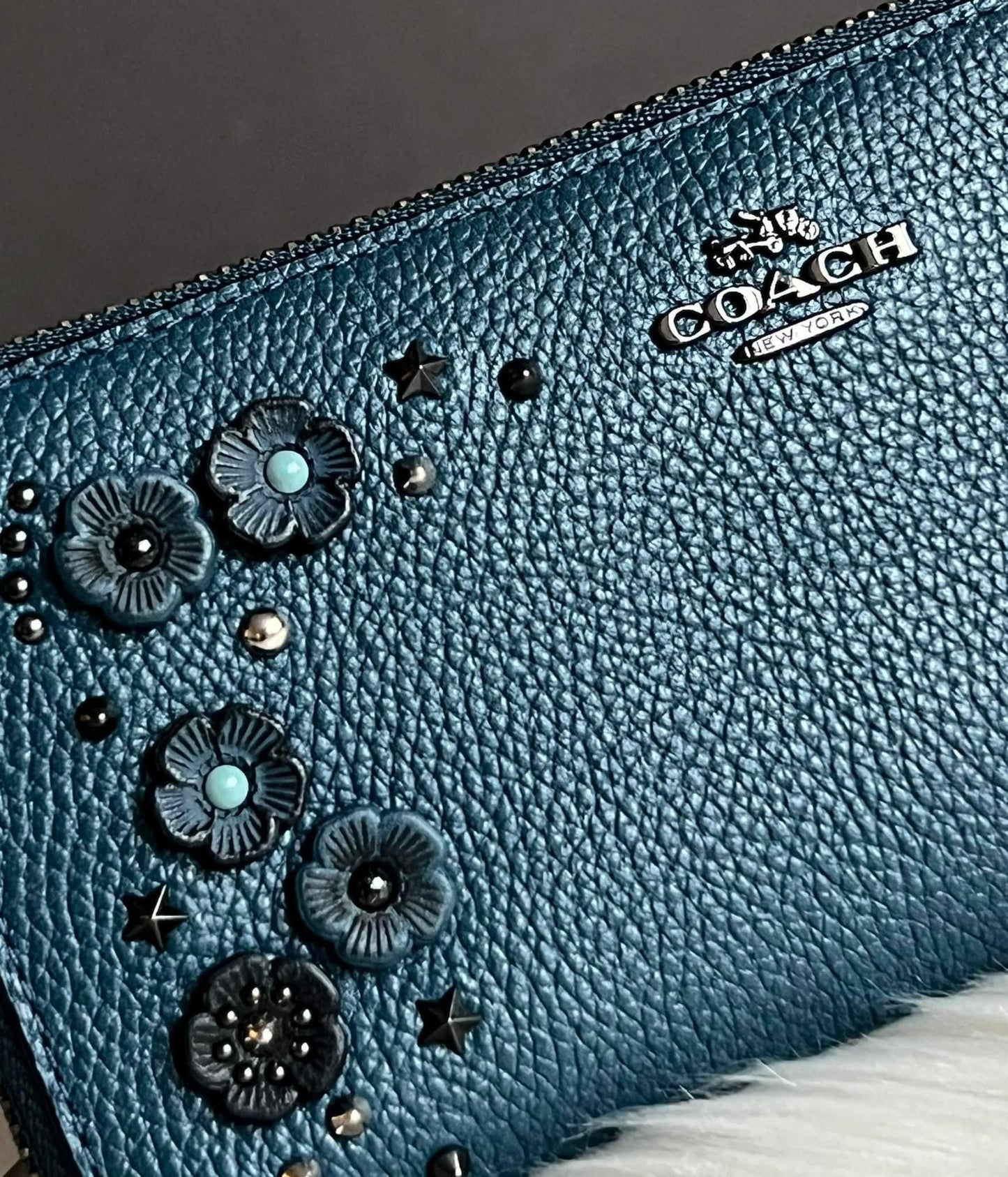 Coach Willow Floral Accordion Zip Wallet