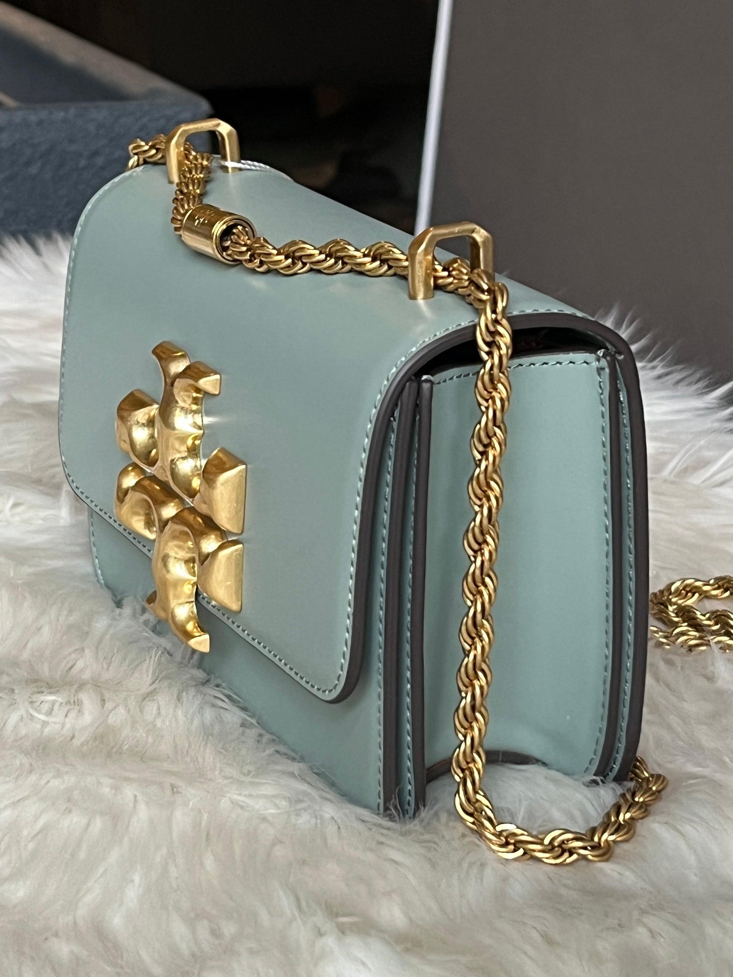 Tory Burch Eleanor Textured Small Convertible Shoulder Bag