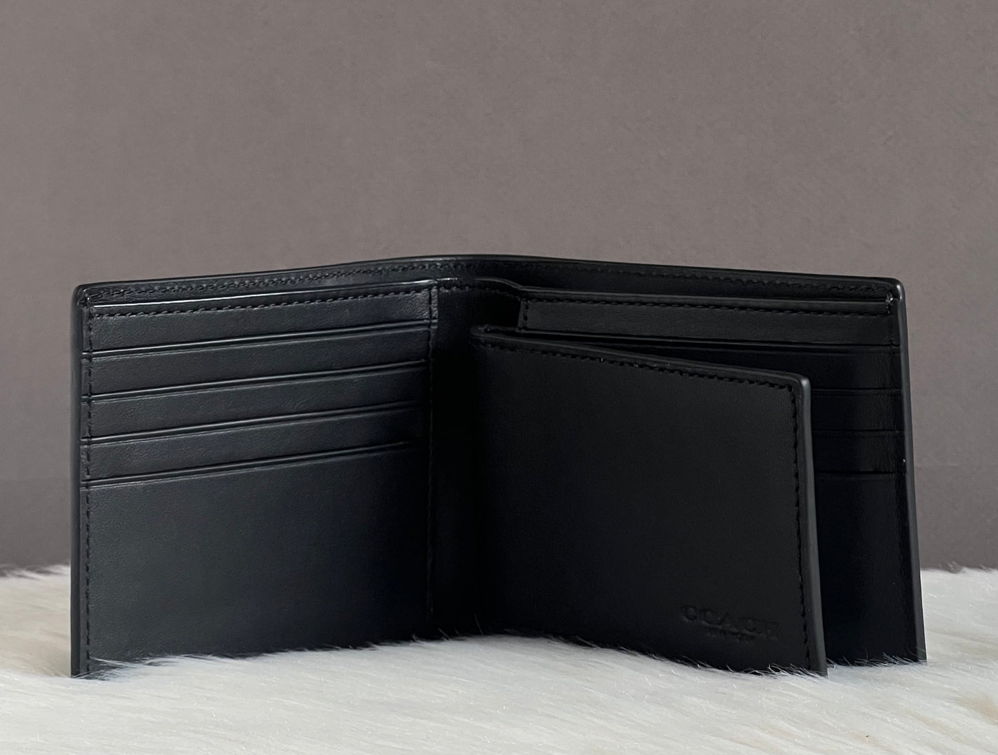 Coach Men’s 3-in-1 Wallet in Colorblock with Whipstitch