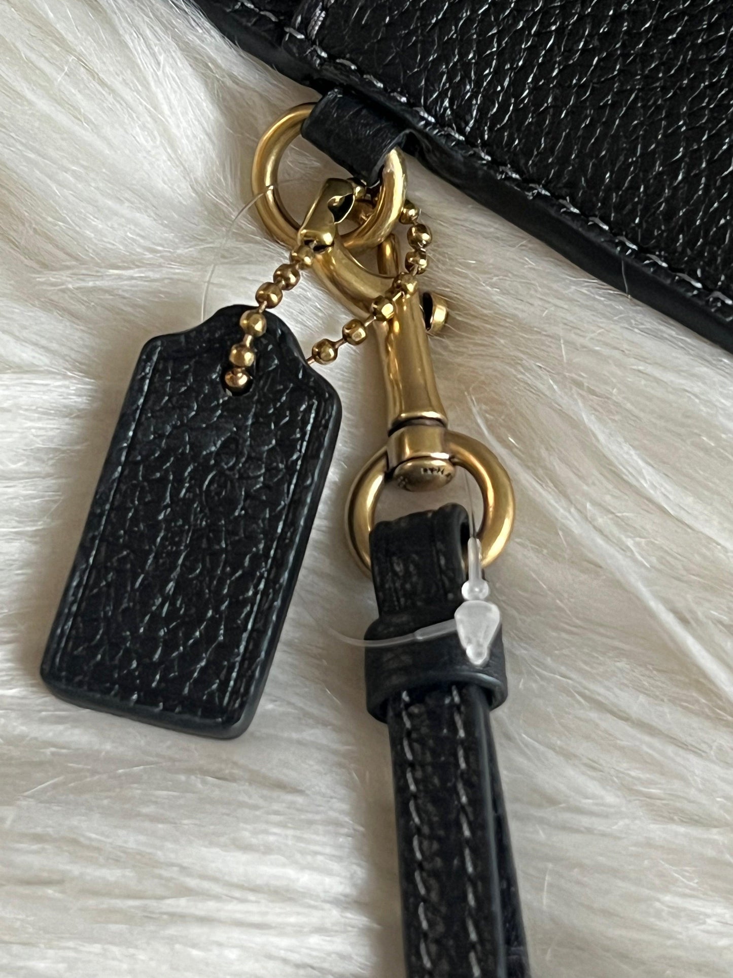 Coach L-Zip Wallet