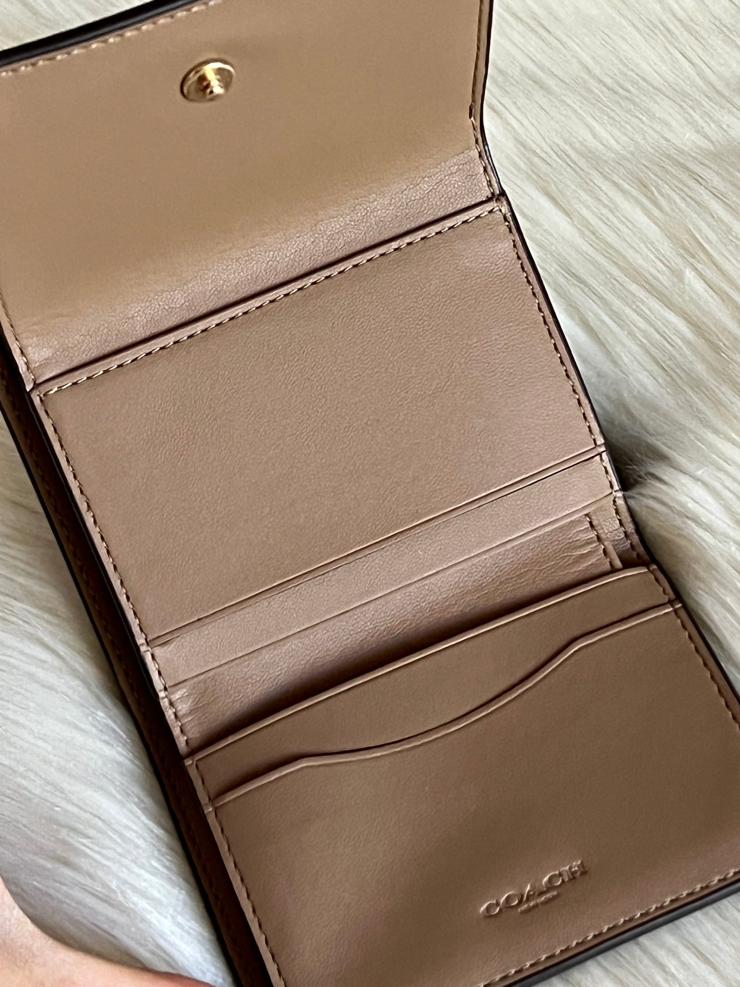 Coach Card Holder Wallet In Signature Canvas
