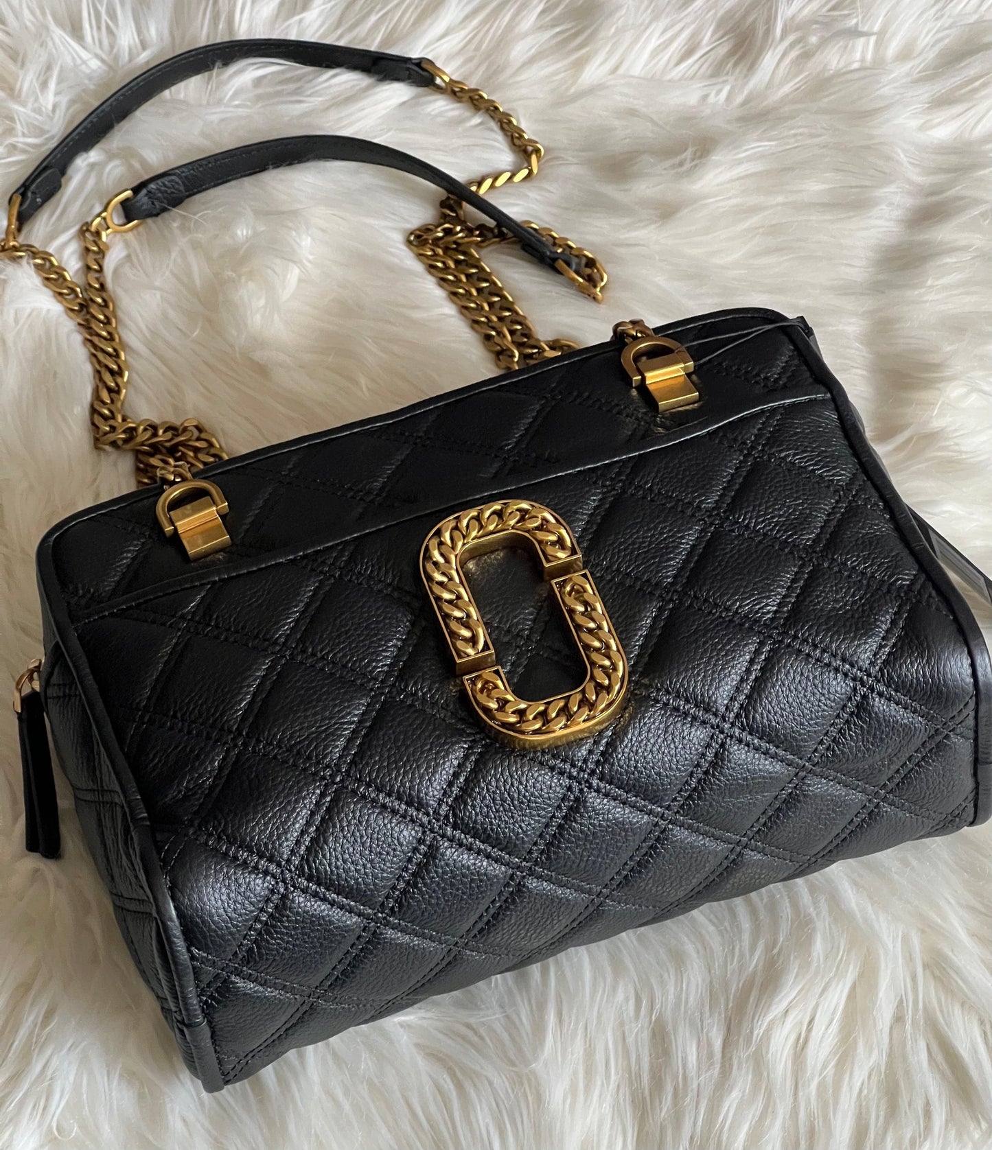 Marc Jacobs The Status Shoulder Bag