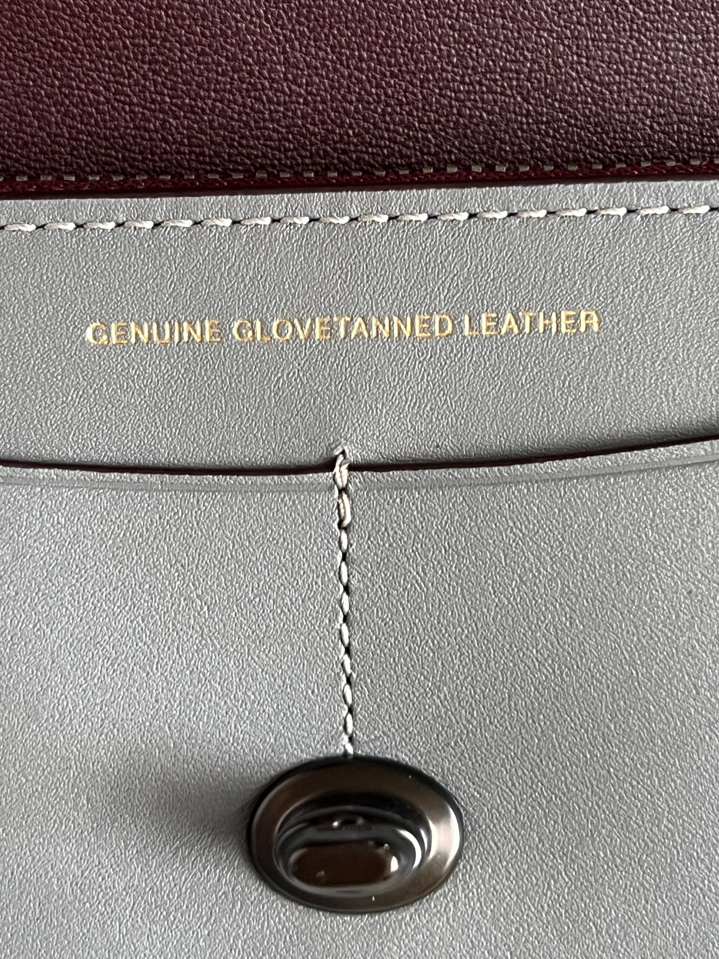 Coach Women’s Envelope Turnlock Wallet