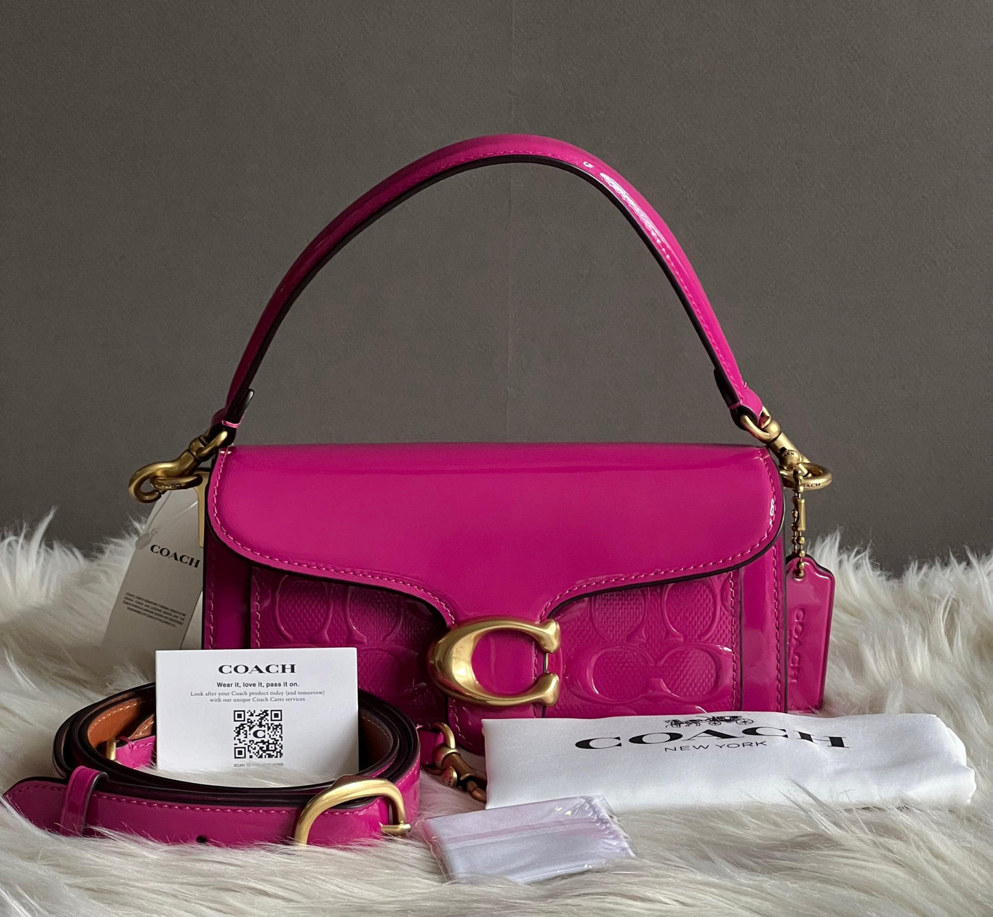 Coach Tabby Shoulder Bag 20 in Signature Leather