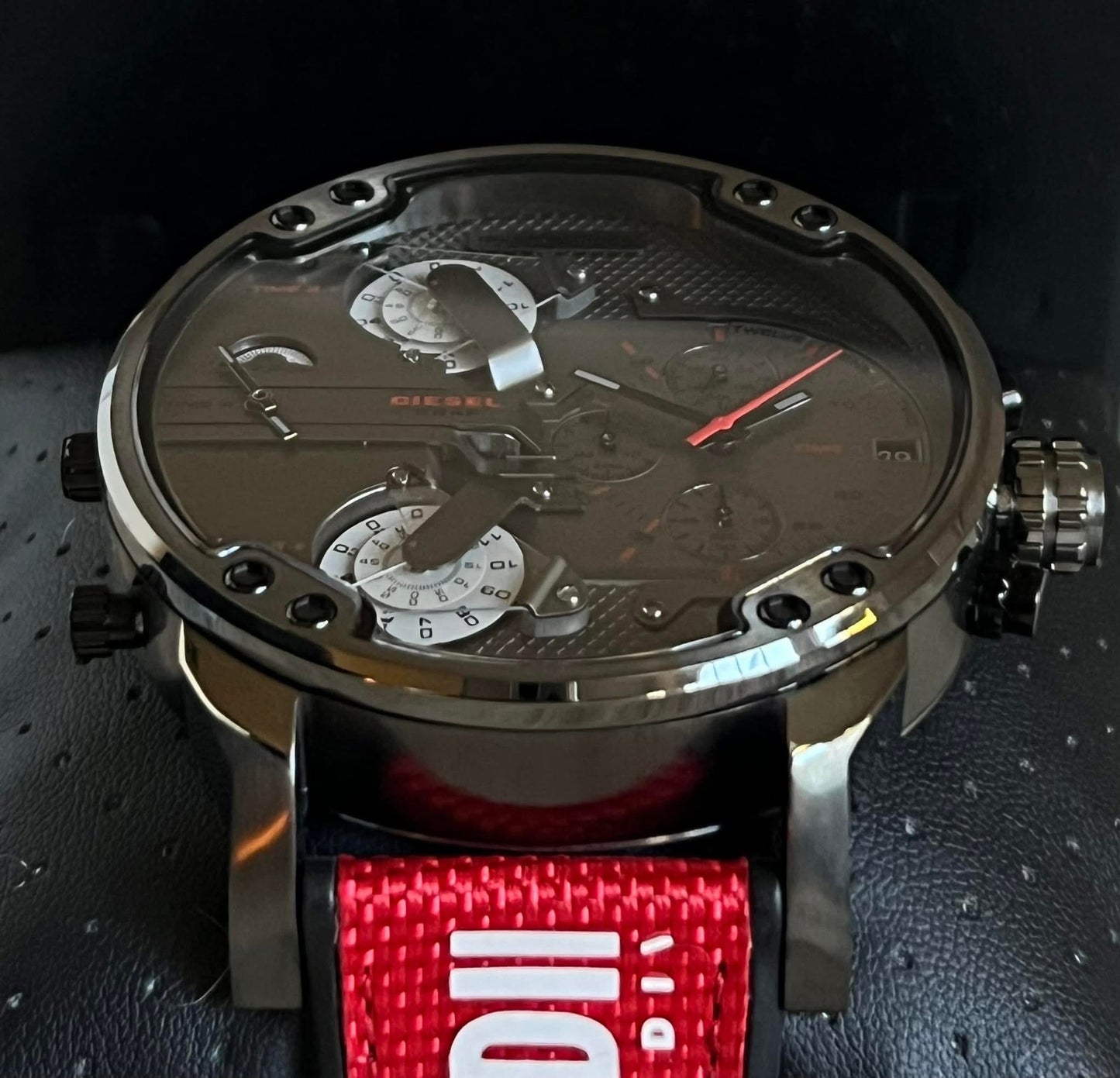 Diesel Men’s Mr. Daddy 2.0 Chronograph Red Nylon Watch