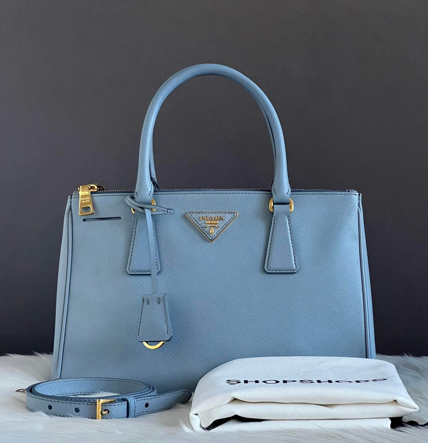 Prada Saffiano Lux Medium Galleria Zip Tote