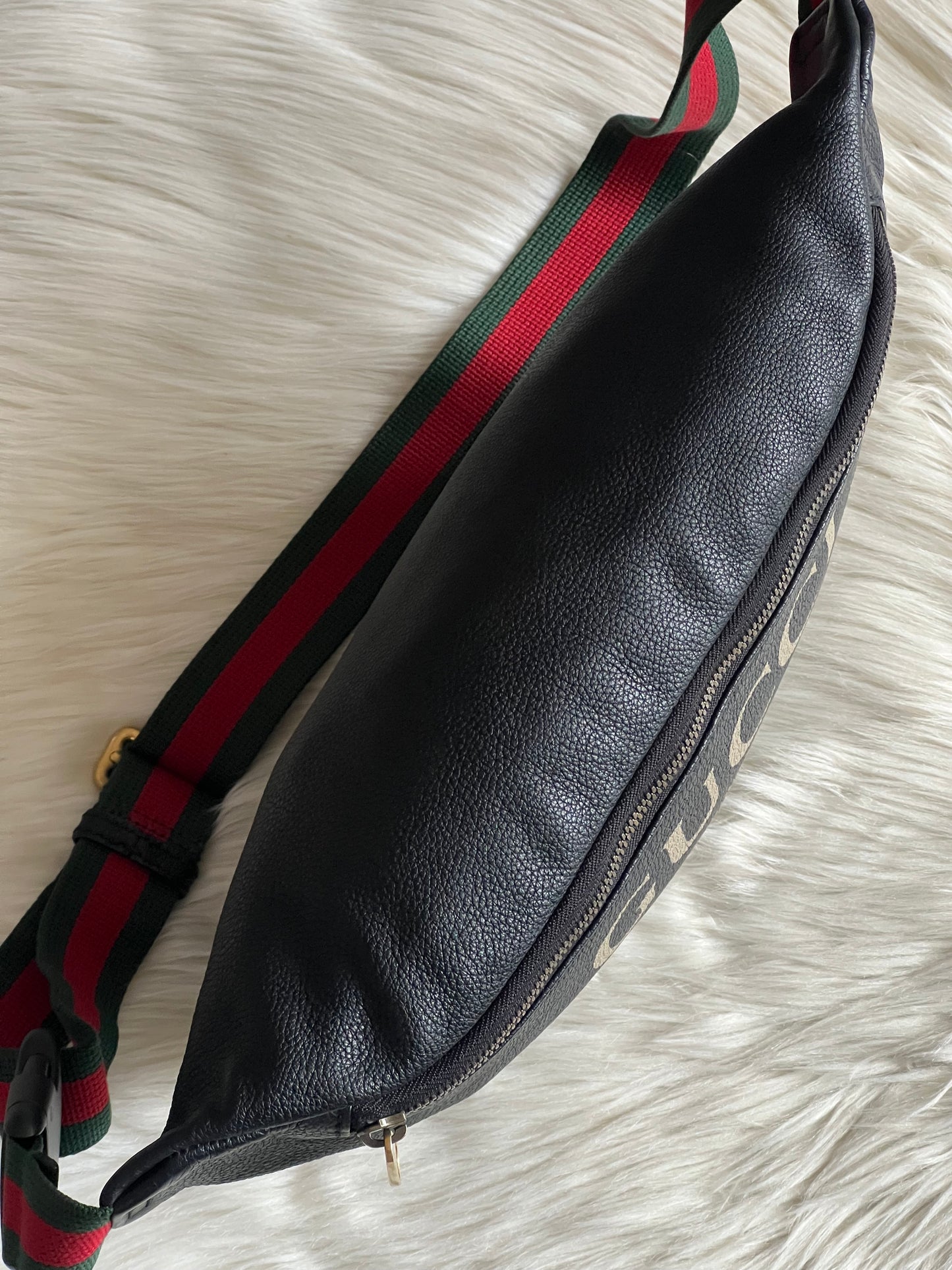 Gucci Logo Print Leather Belt Bag