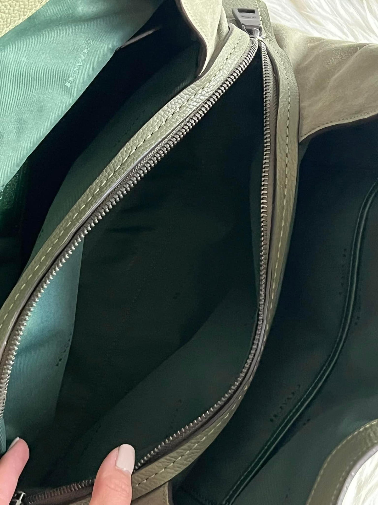 Coach Dalton 31 Shoulder Bag