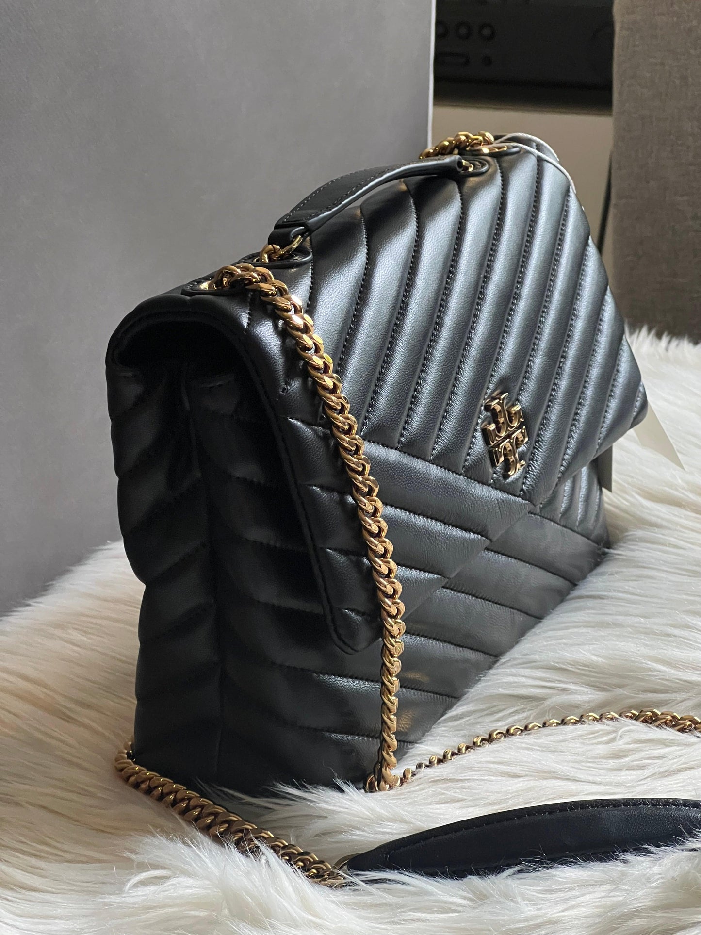 Tory Burch Kira Chevron Convertible Shoulder Bag