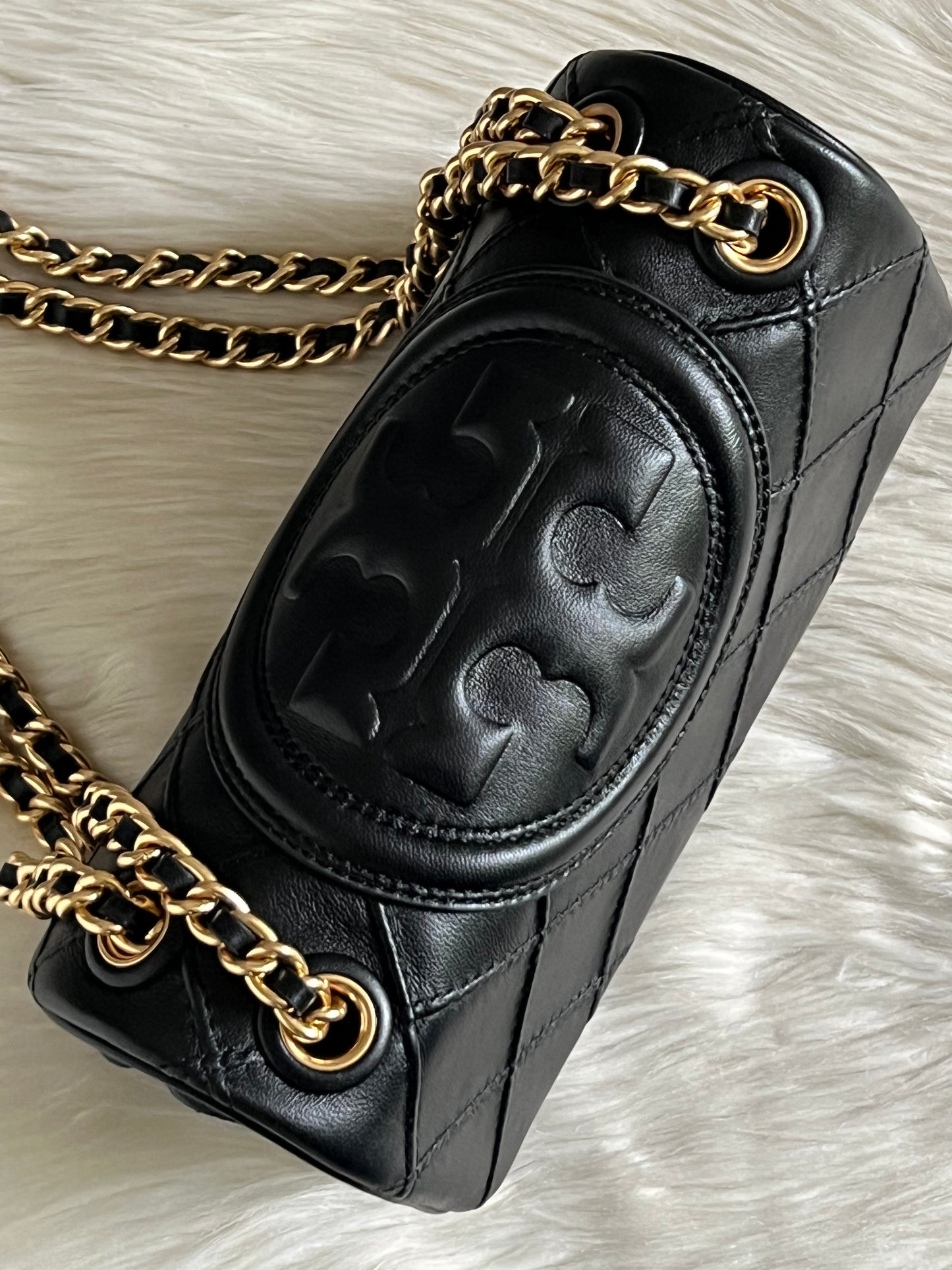 Tory Burch Small Fleming Soft Convertible Shoulder Bag