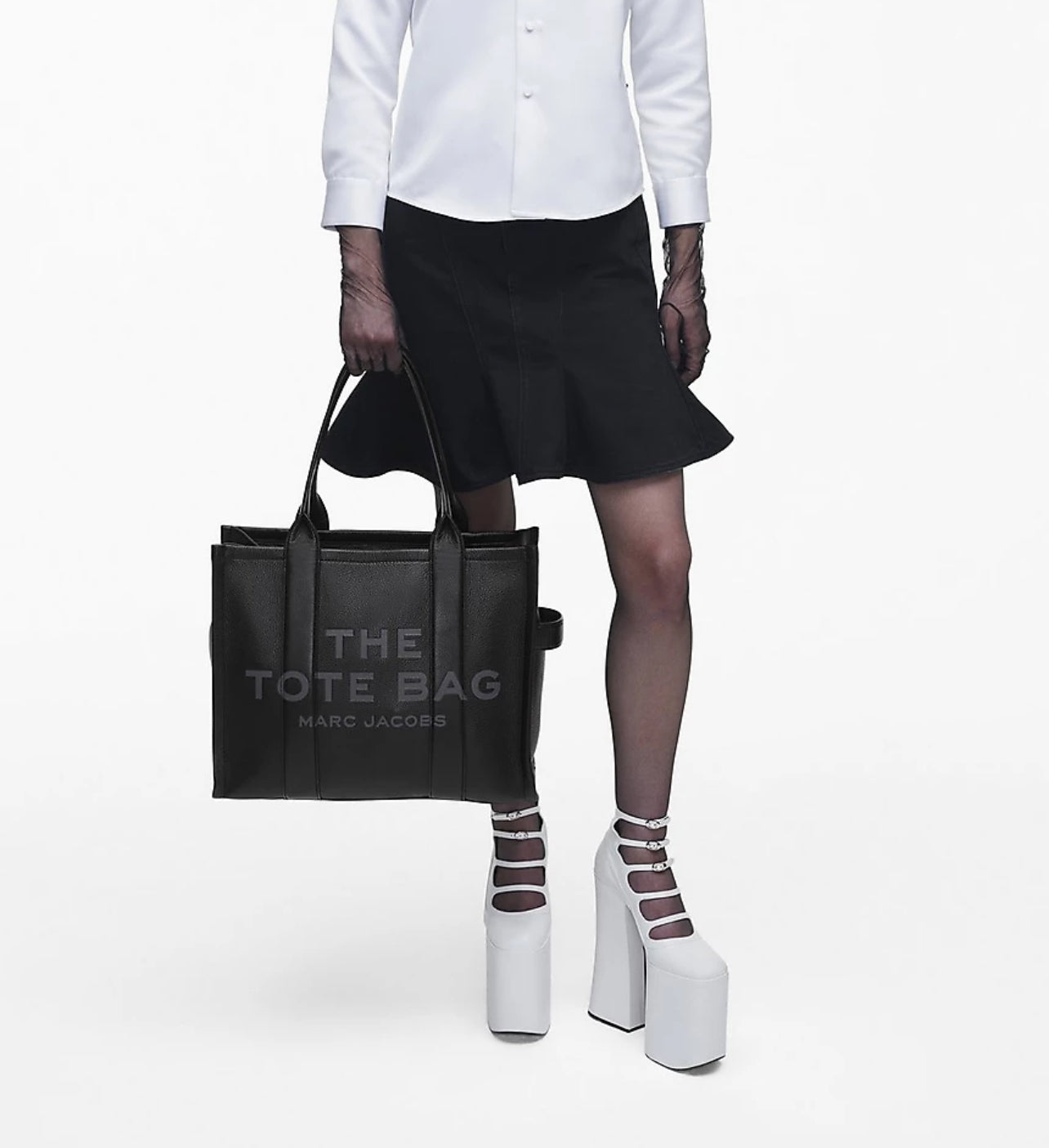 Marc Jacobs The Leather Large Tote Bag
