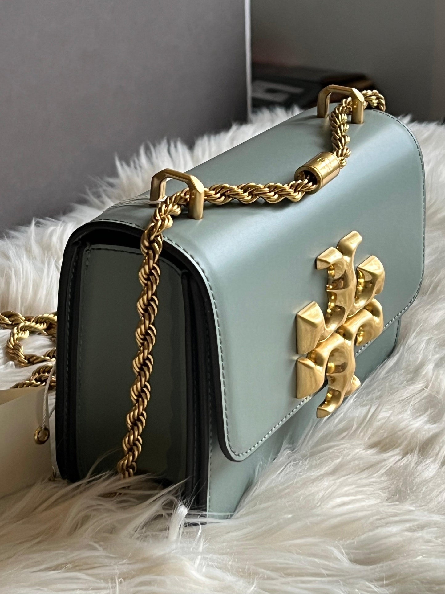 Tory Burch Eleanor Textured Small Convertible Shoulder Bag