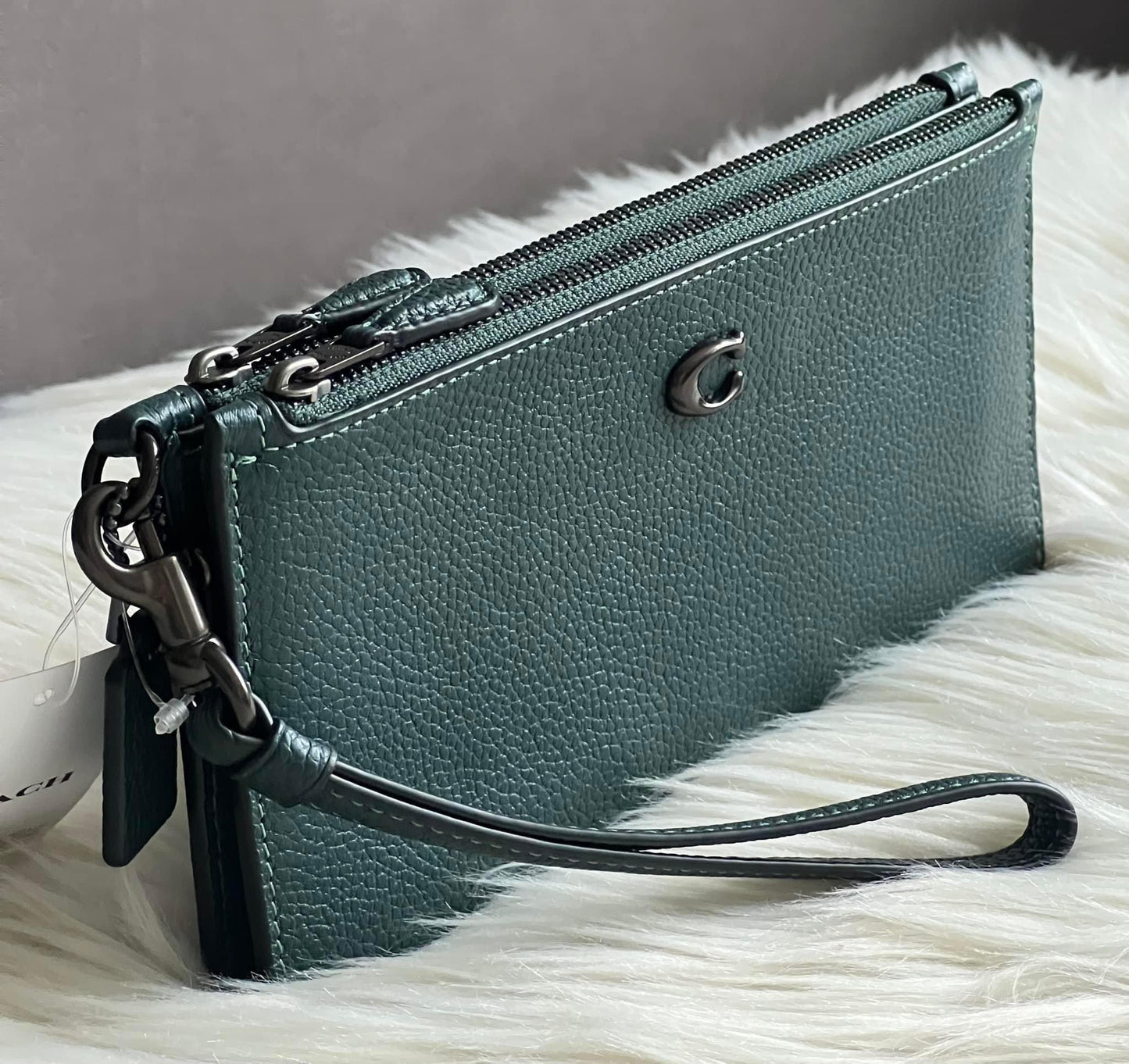 Coach Women’s Double Zip Wallet