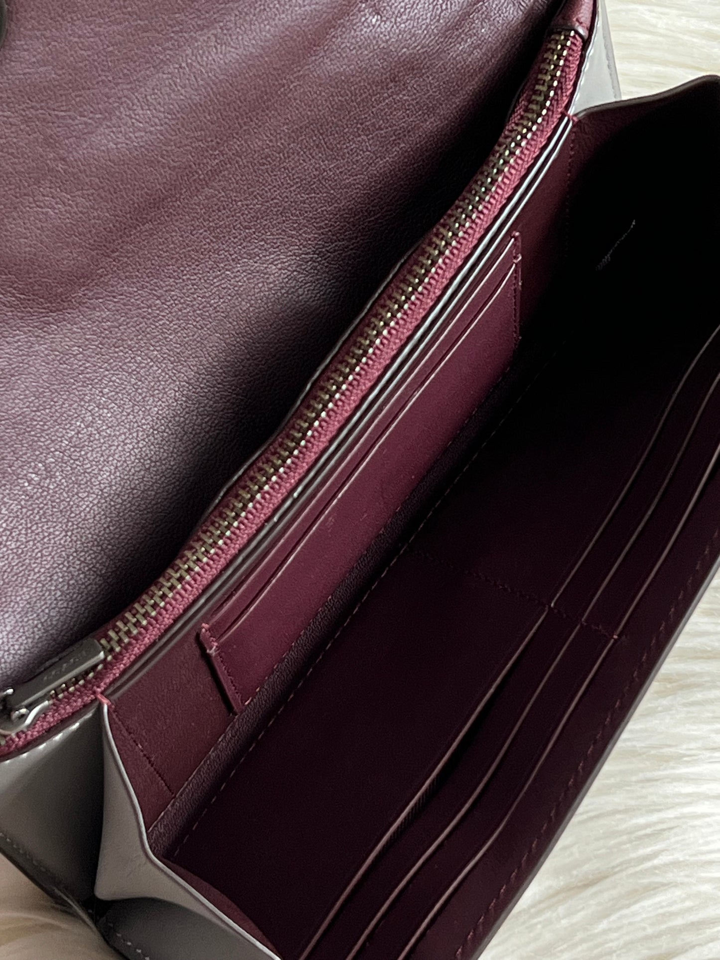 Coach Women’s Envelope Turnlock Wallet