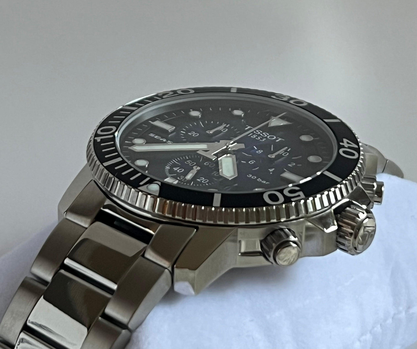 Tissot Men’s Seastar 1000 Quartz Chronograph Watch