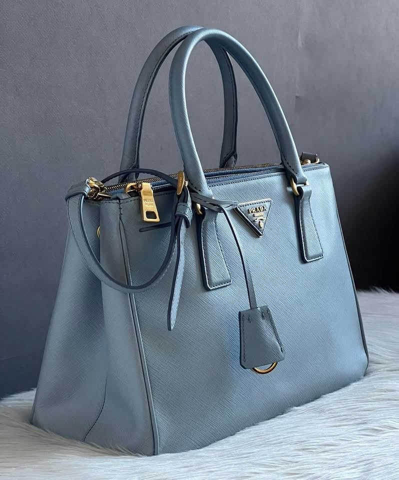 Prada Saffiano Lux Medium Galleria Zip Tote